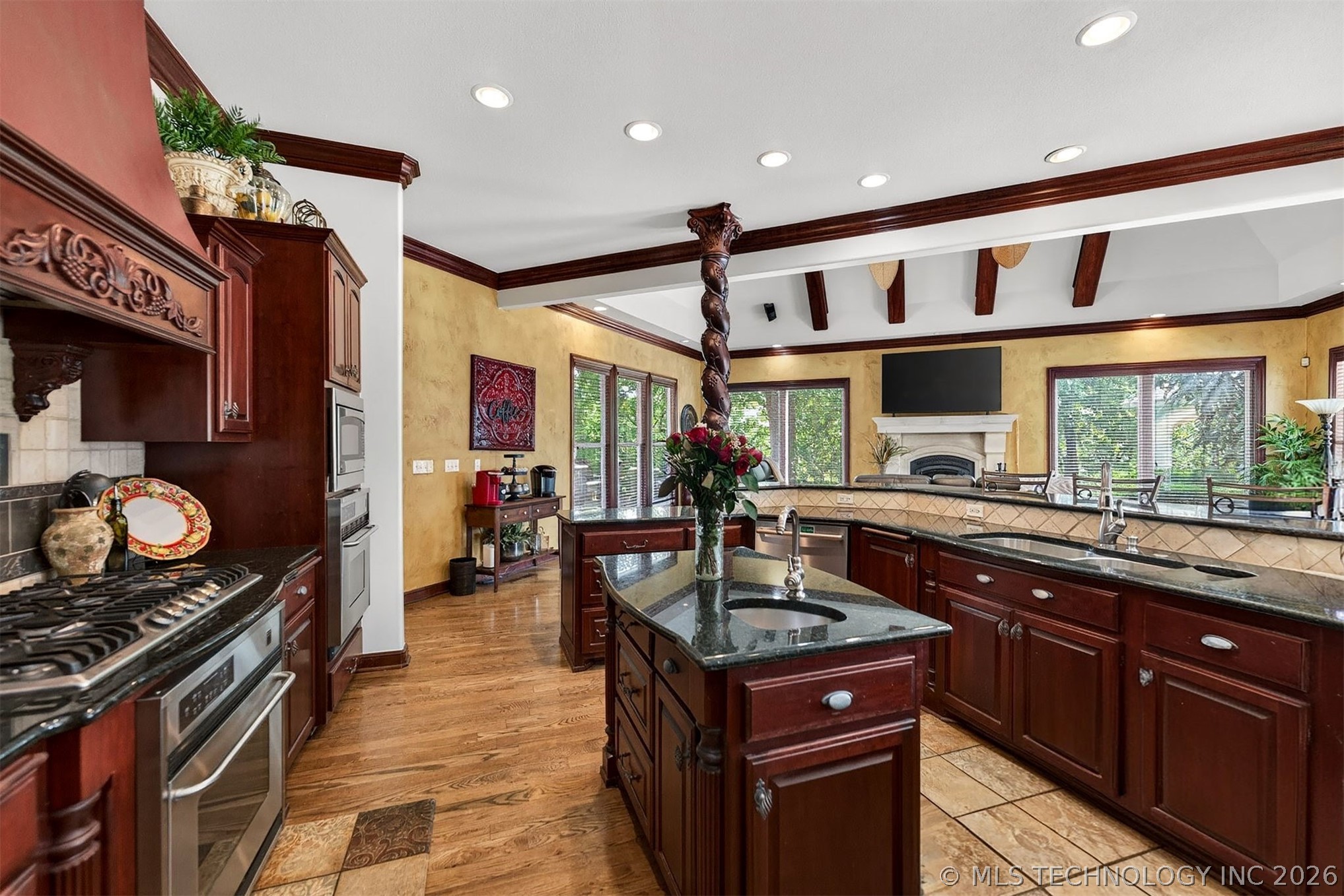 412 W Sunset Court Catoosa OK 74015