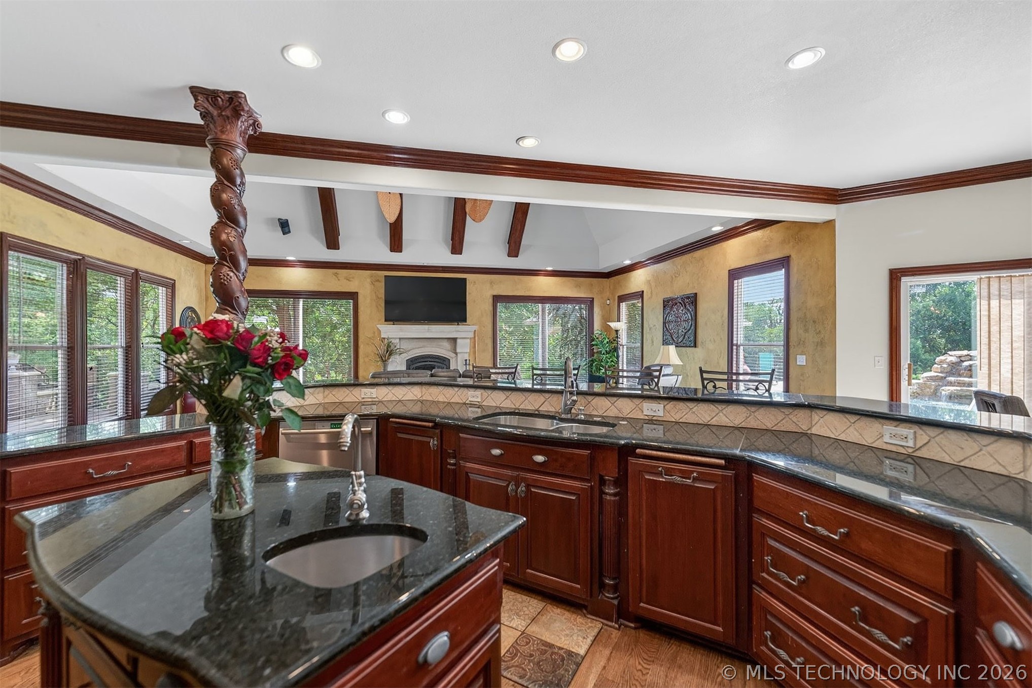 412 W Sunset Court Catoosa OK 74015