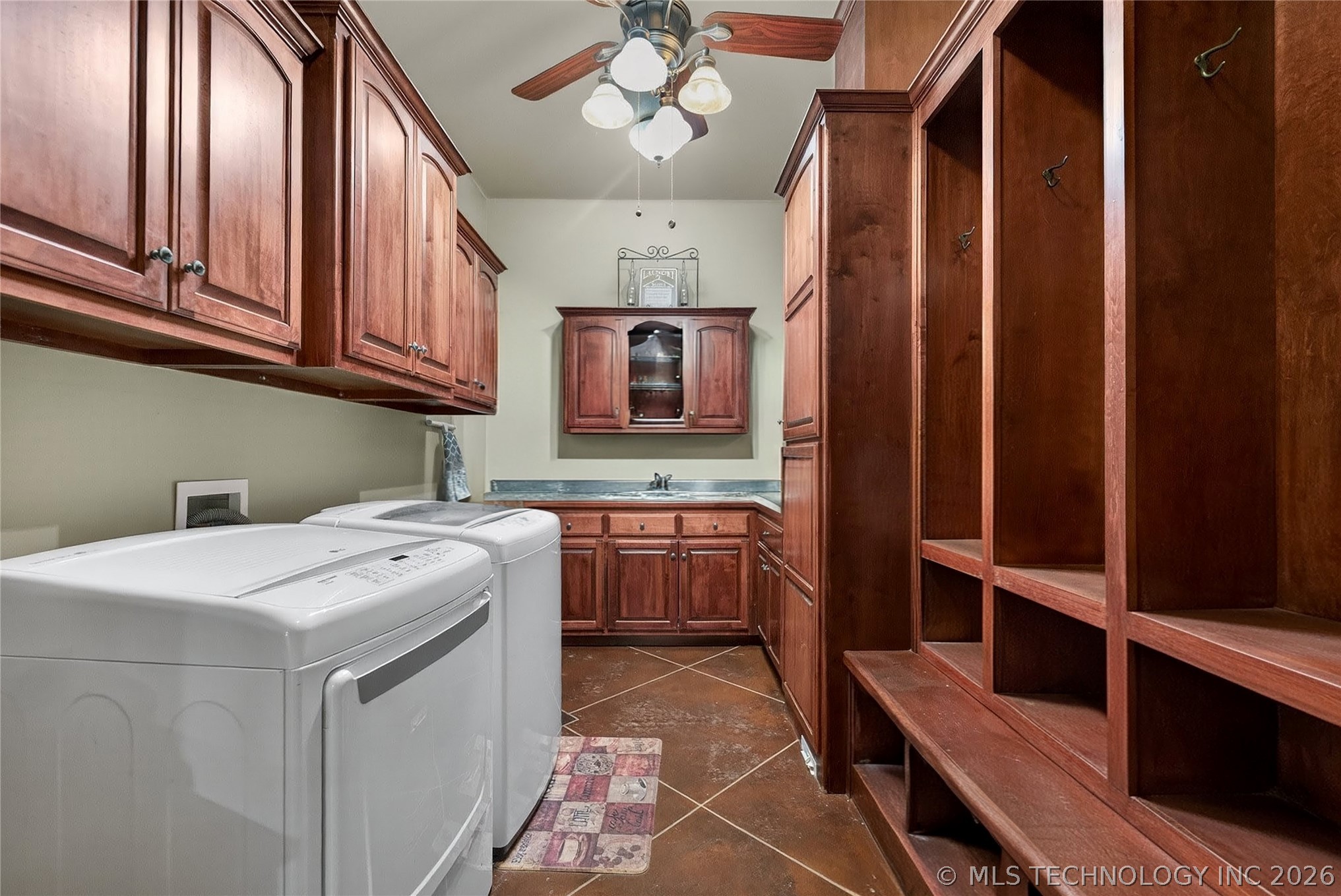 412 W Sunset Court Catoosa OK 74015