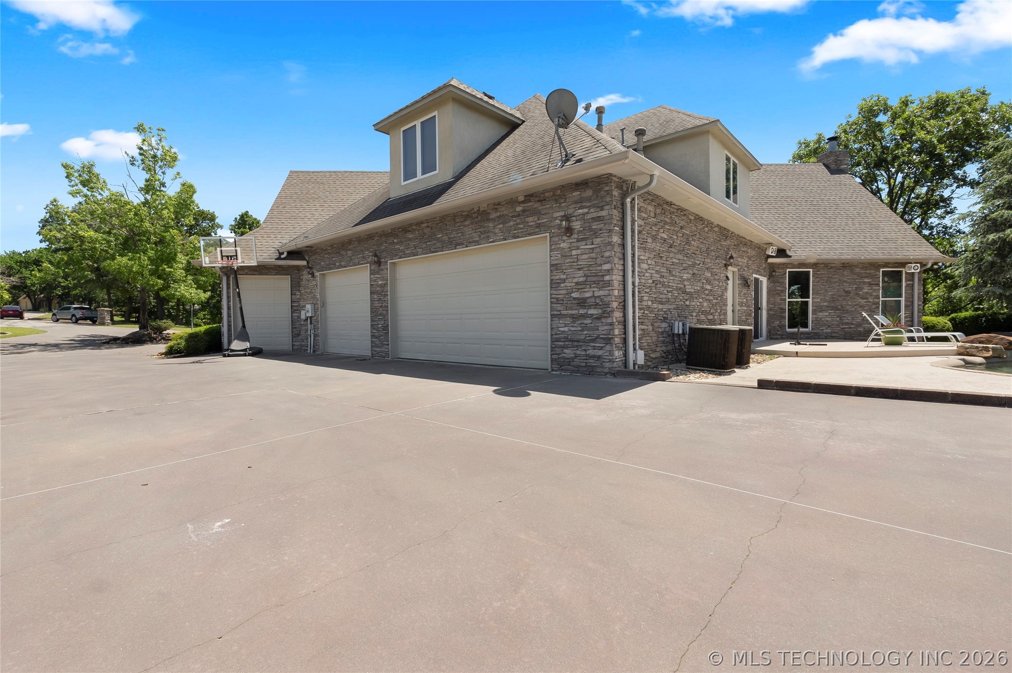412 W Sunset Court Catoosa OK 74015