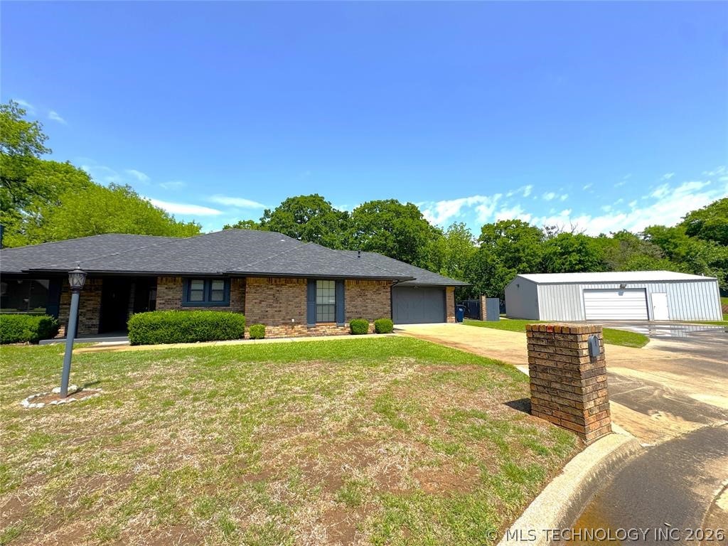 2449 Whispering Oak Drive Seminole OK 74868