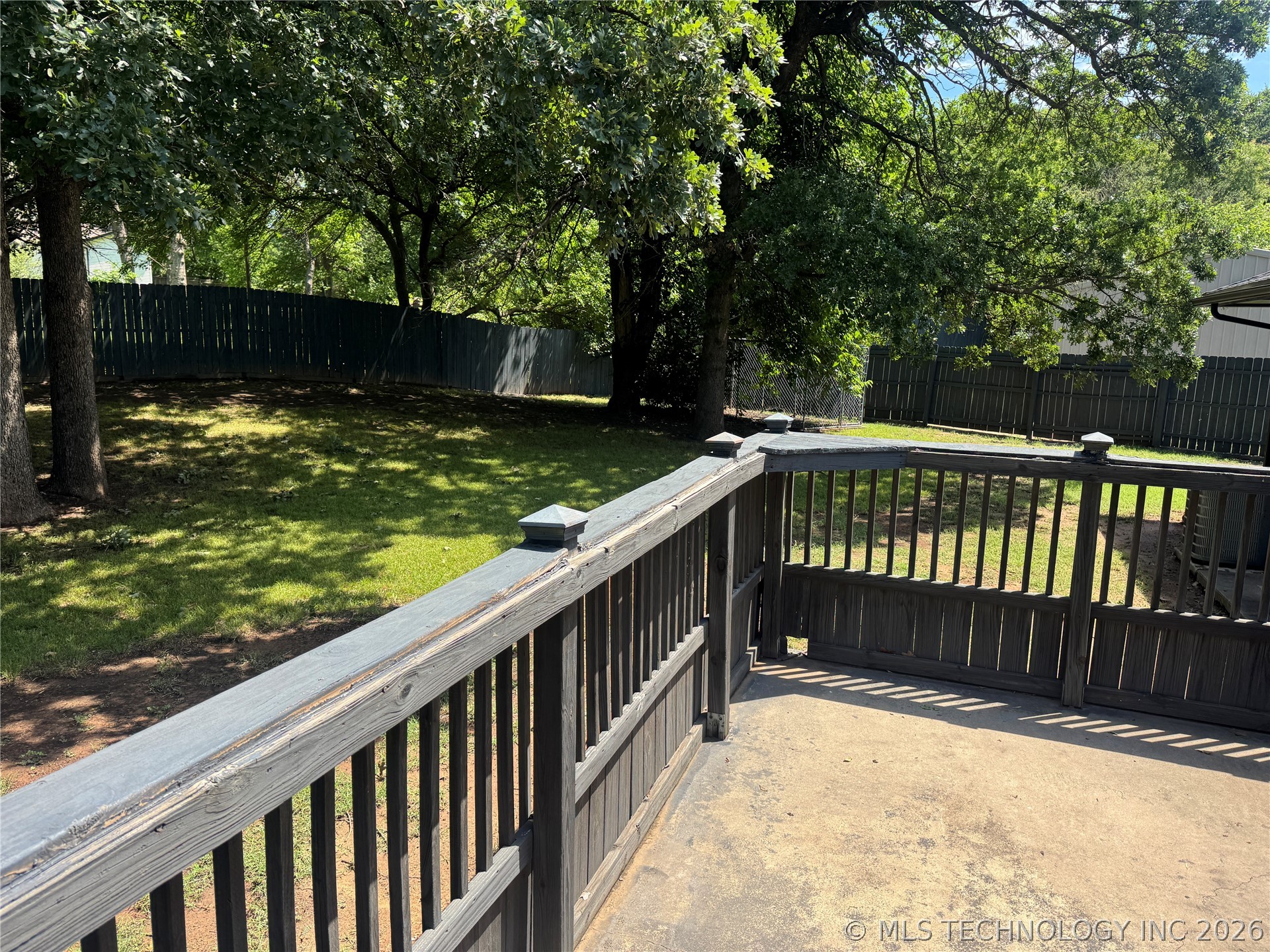 2449 Whispering Oak Drive Seminole OK 74868