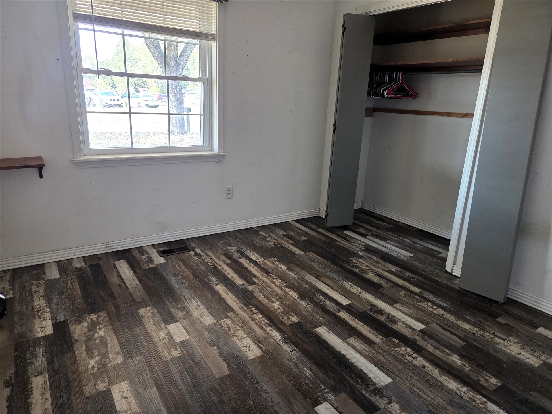 1509 Lahoma Pryor OK 74361