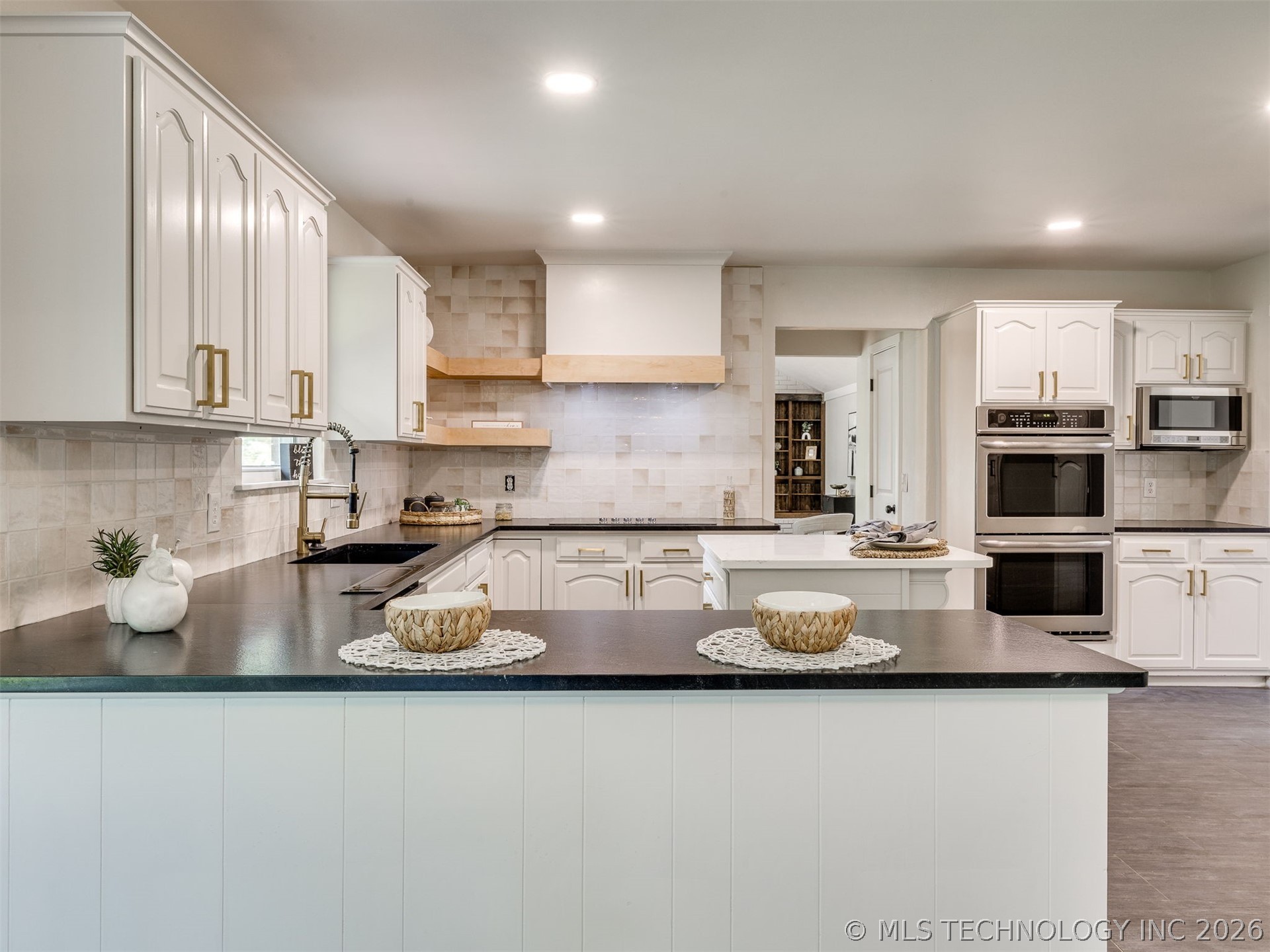 826 Lynwood Lane Broken Arrow OK 74011