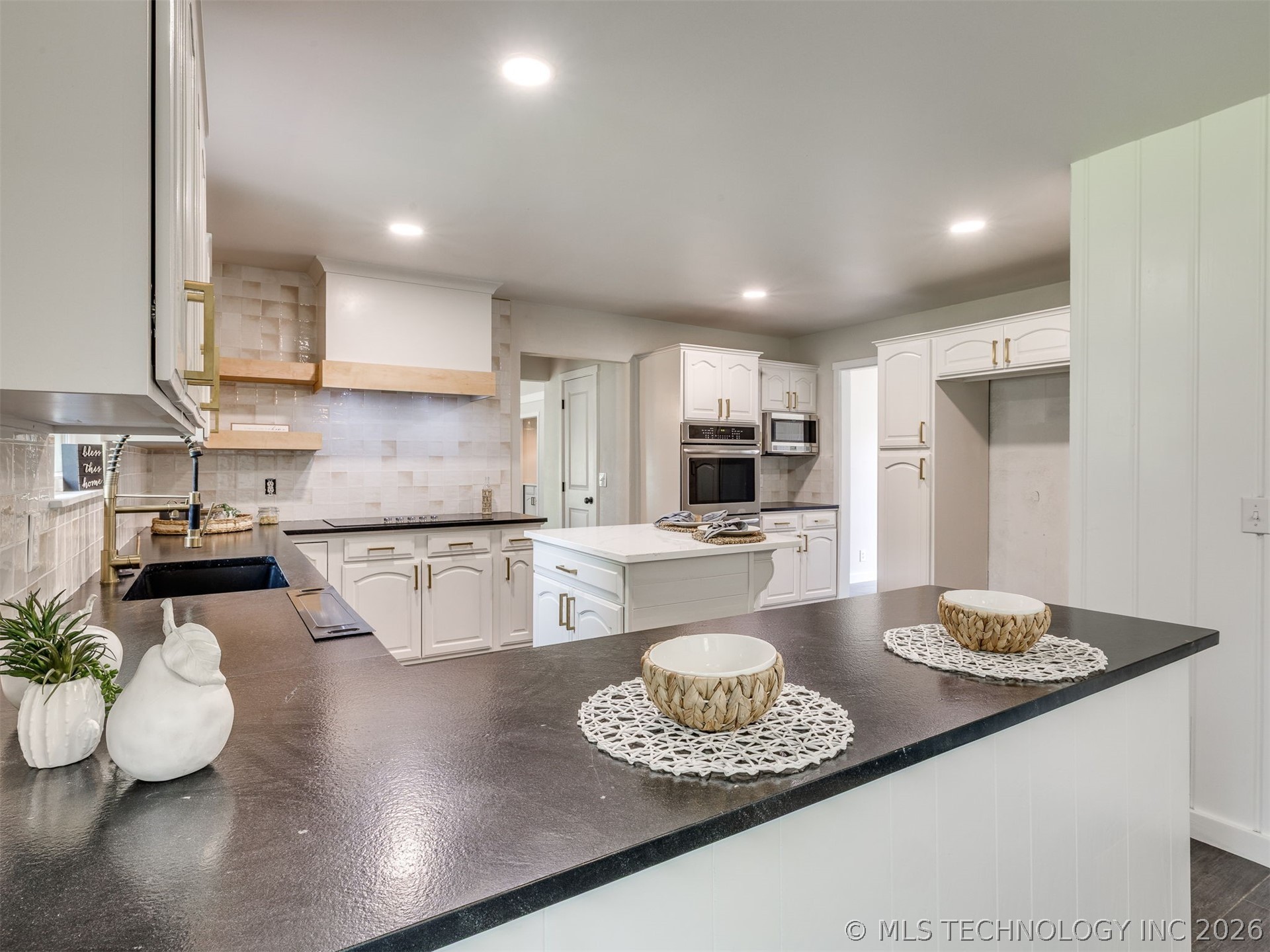 826 Lynwood Lane Broken Arrow OK 74011
