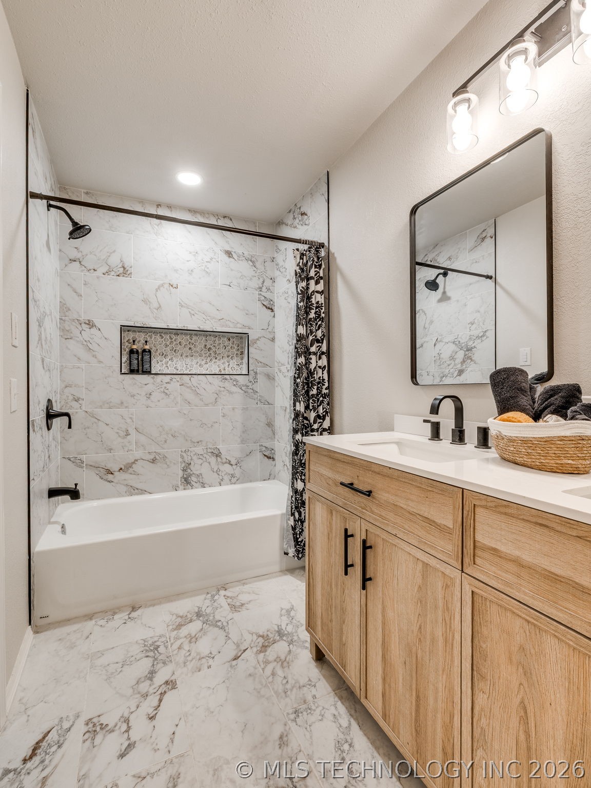 826 Lynwood Lane Broken Arrow OK 74011