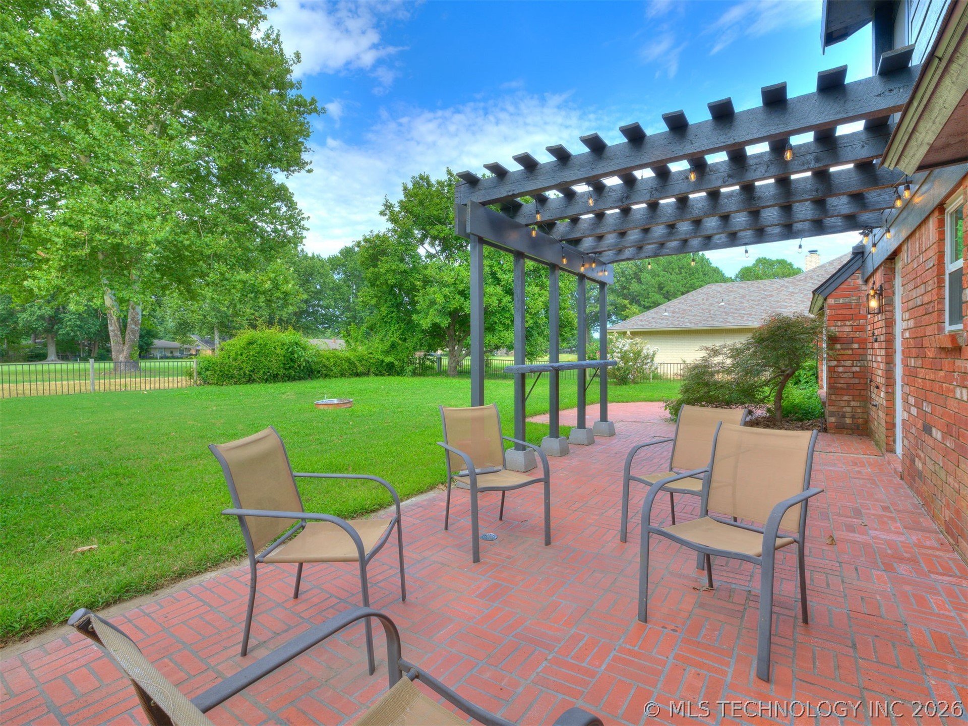 826 Lynwood Lane Broken Arrow OK 74011