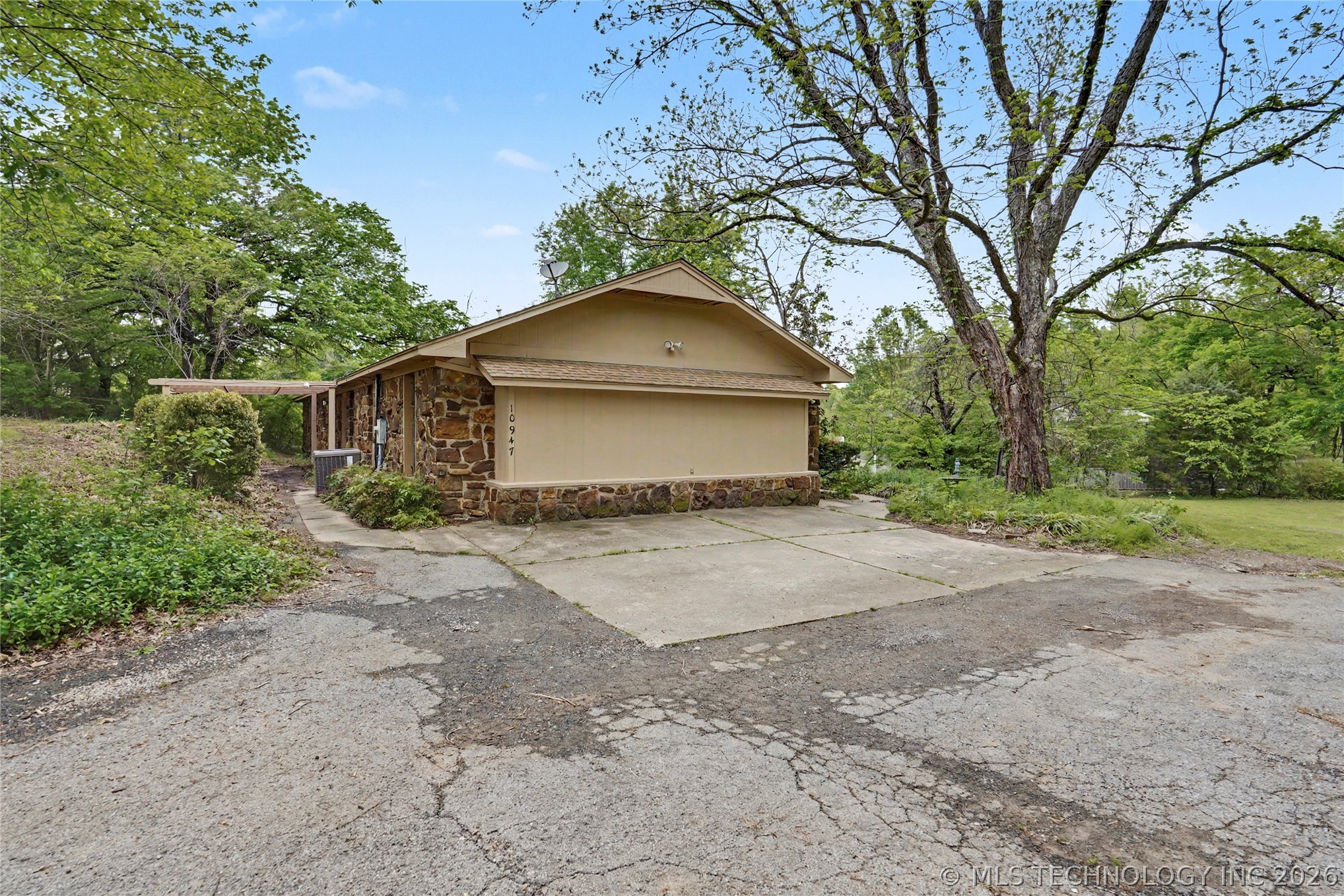 10947 S 209th Eastavenue Broken Arrow OK 74014