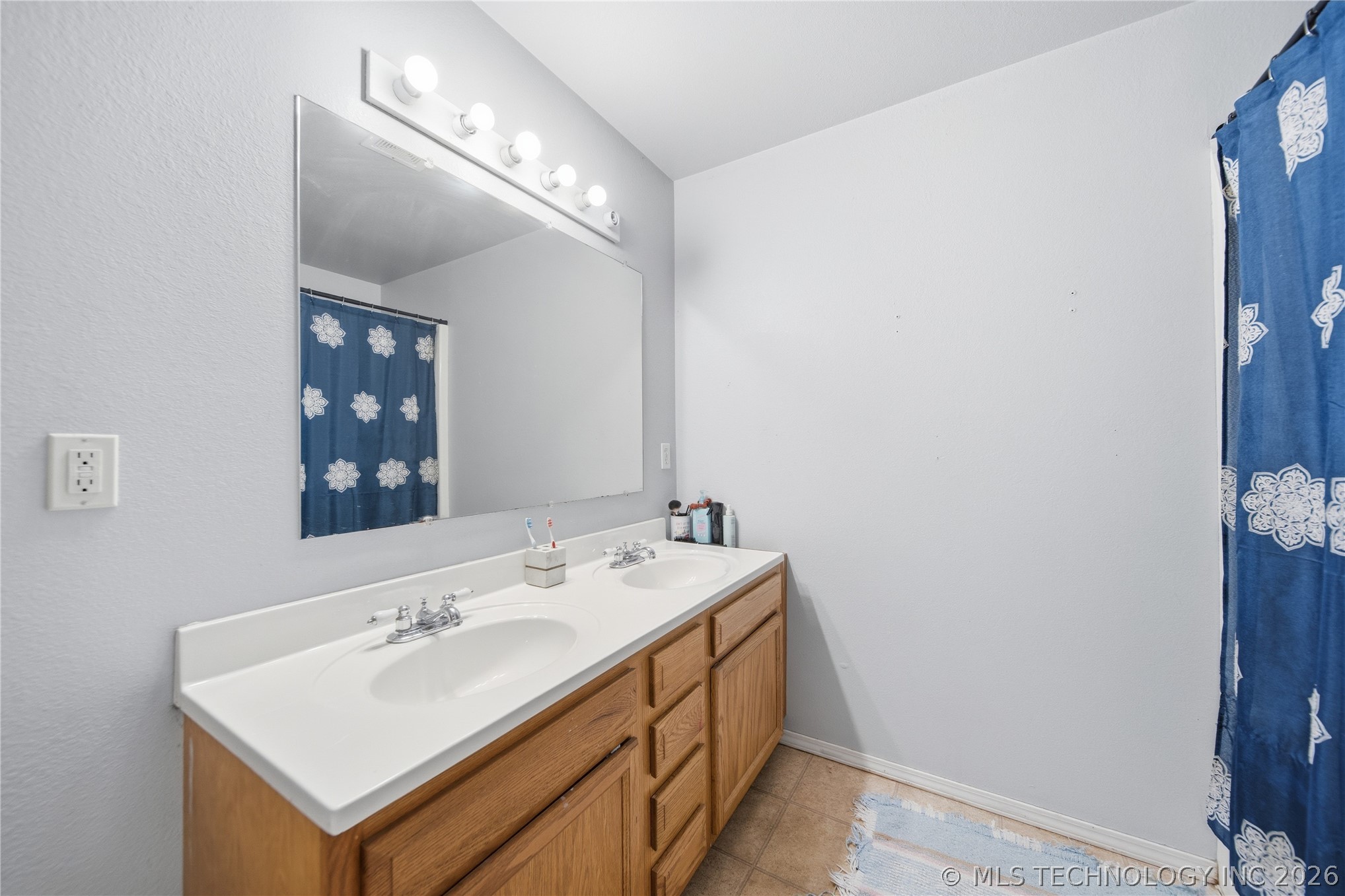 1005 W 21st Street Claremore OK 74017