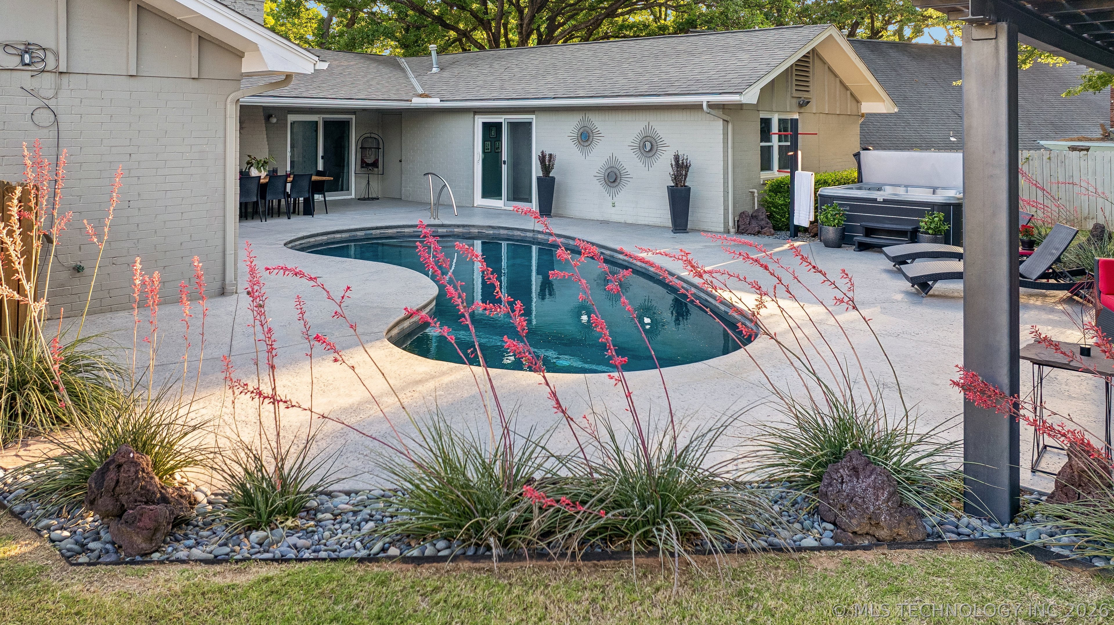 5661 S Evanston Place Tulsa OK 74105
