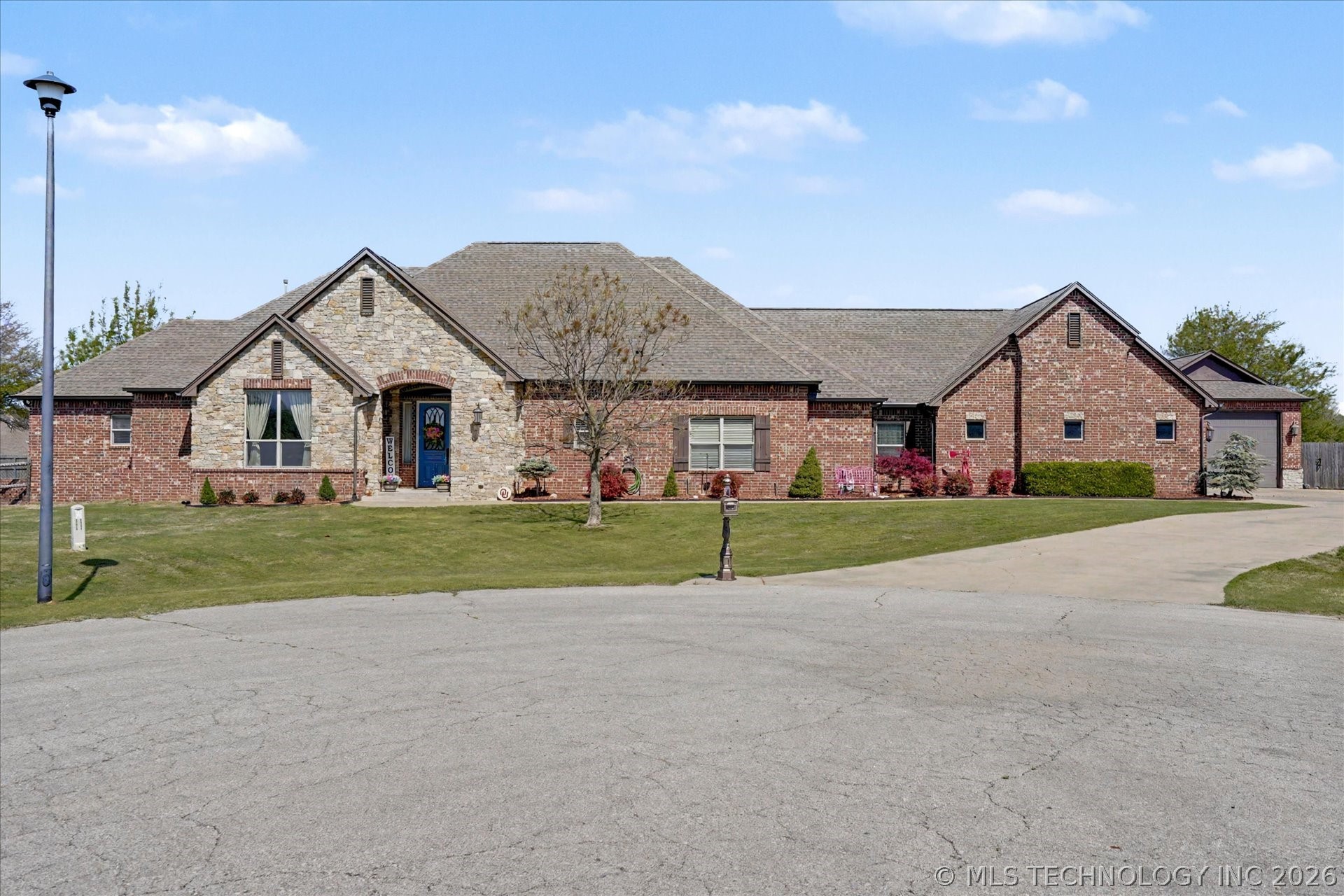 8778 S 234th East Avenue Broken Arrow OK 74014