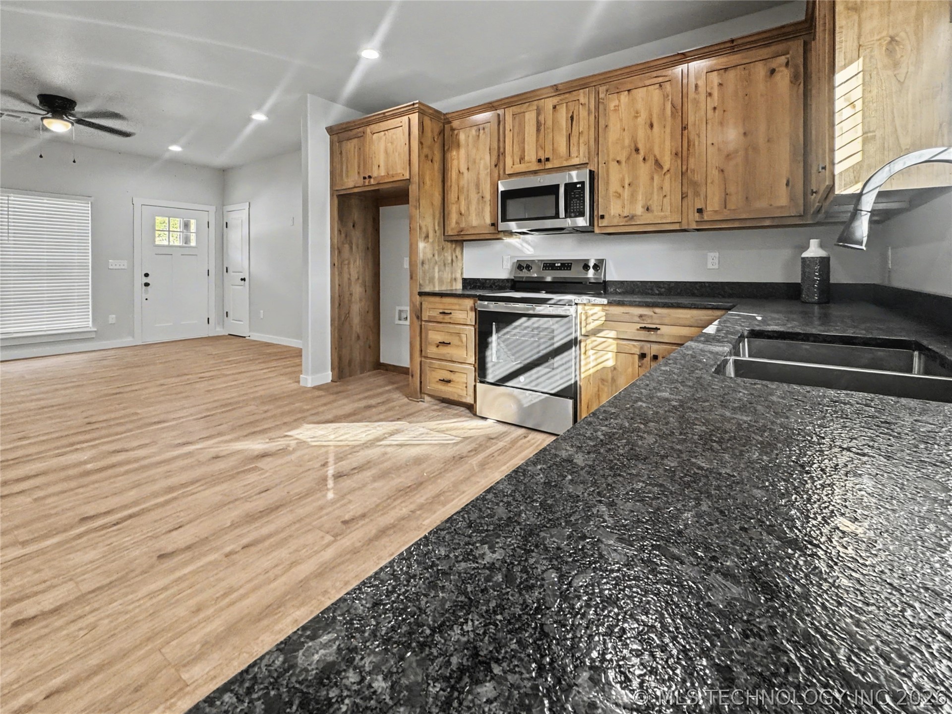 11825 W 838 Road Tahlequah OK 74464