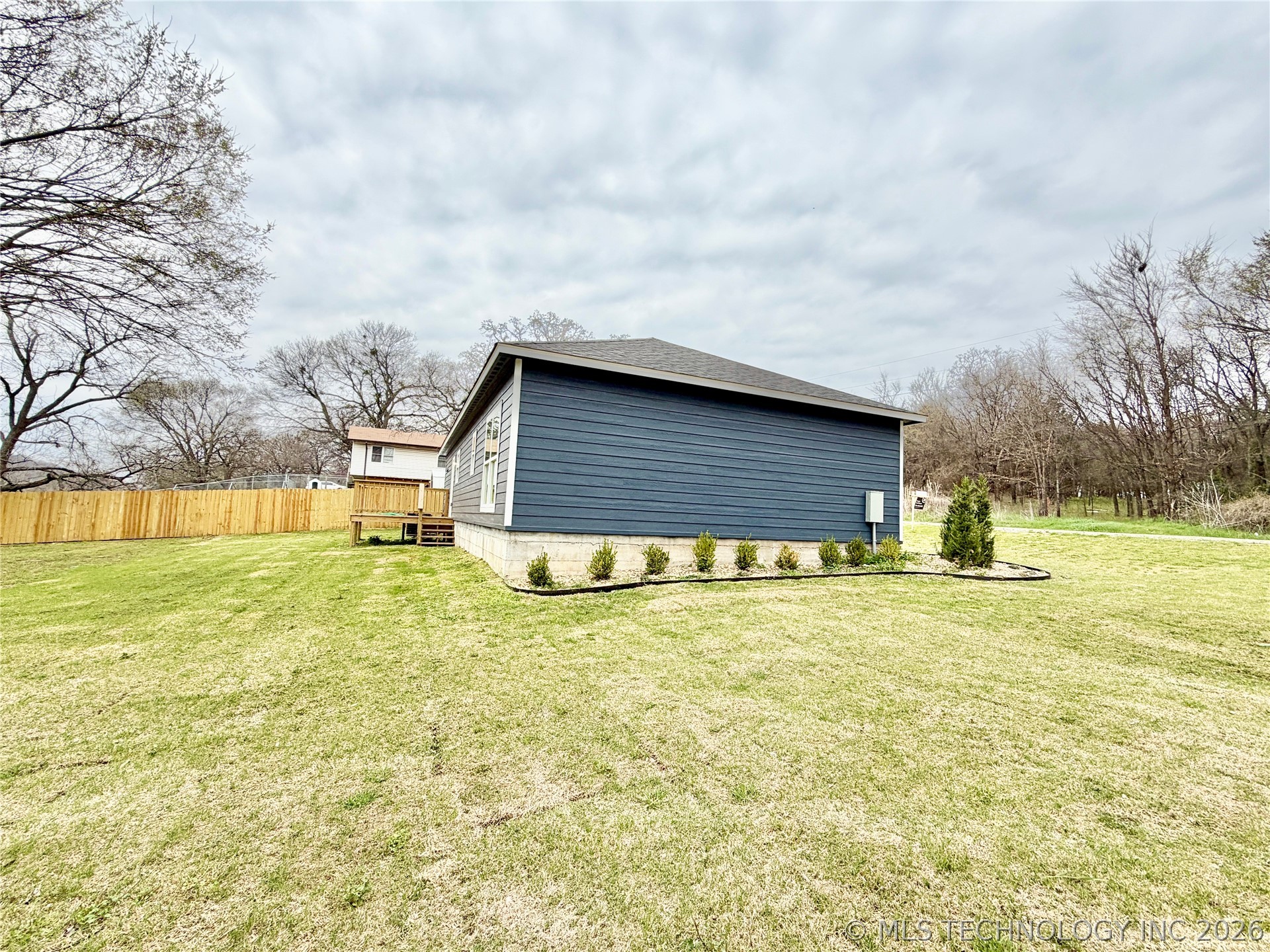 11825 W 838 Road Tahlequah OK 74464