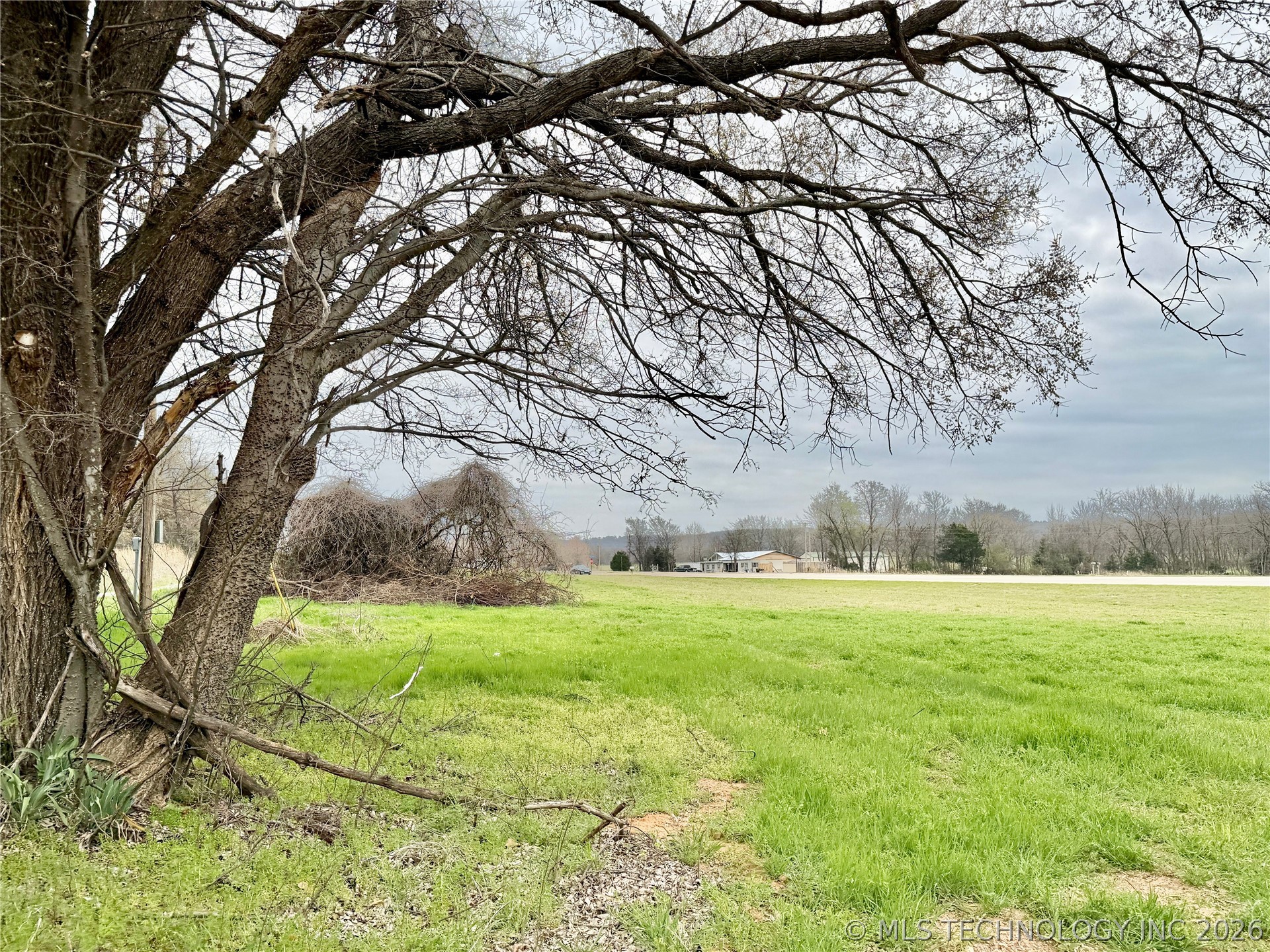 11825 W 838 Road Tahlequah OK 74464