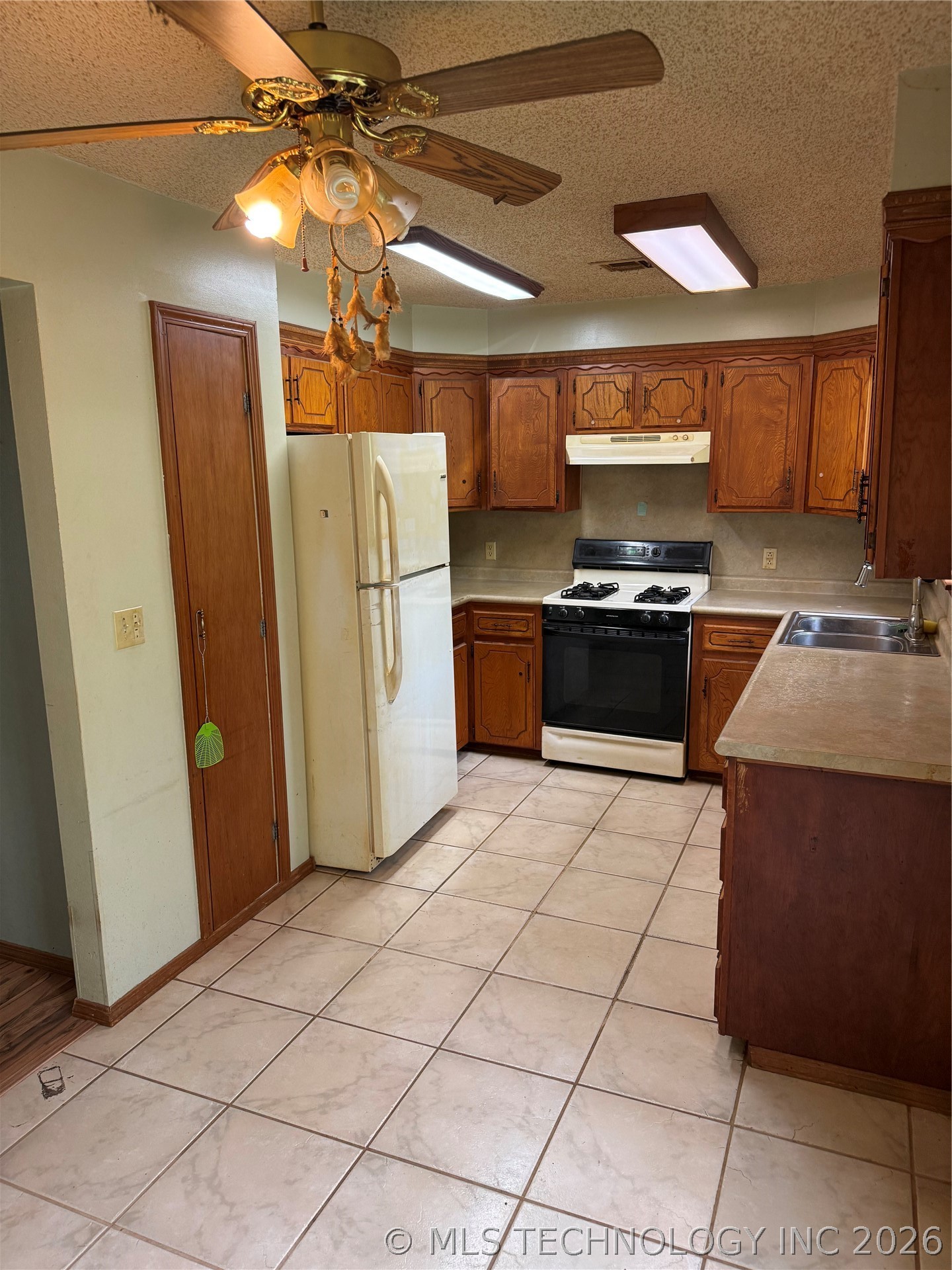 409658 E 1100 Road Checotah OK 74426
