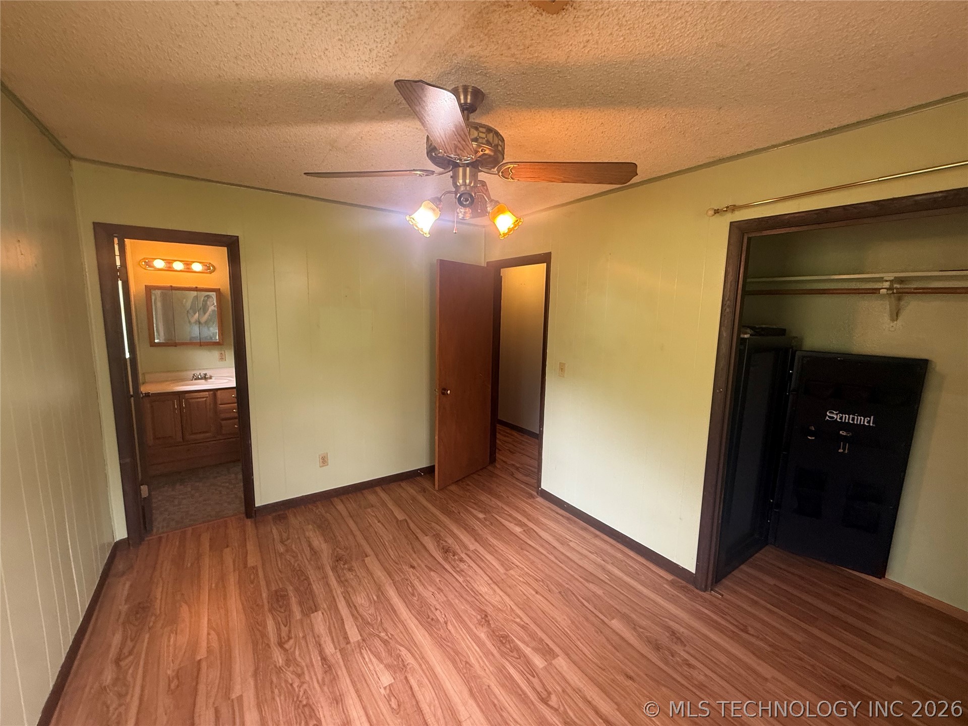 409658 E 1100 Road Checotah OK 74426
