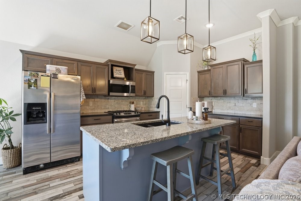 8804 N 63rd Eastavenue Owasso OK 74055