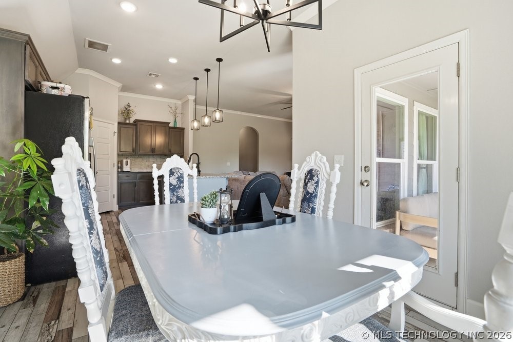 8804 N 63rd Eastavenue Owasso OK 74055