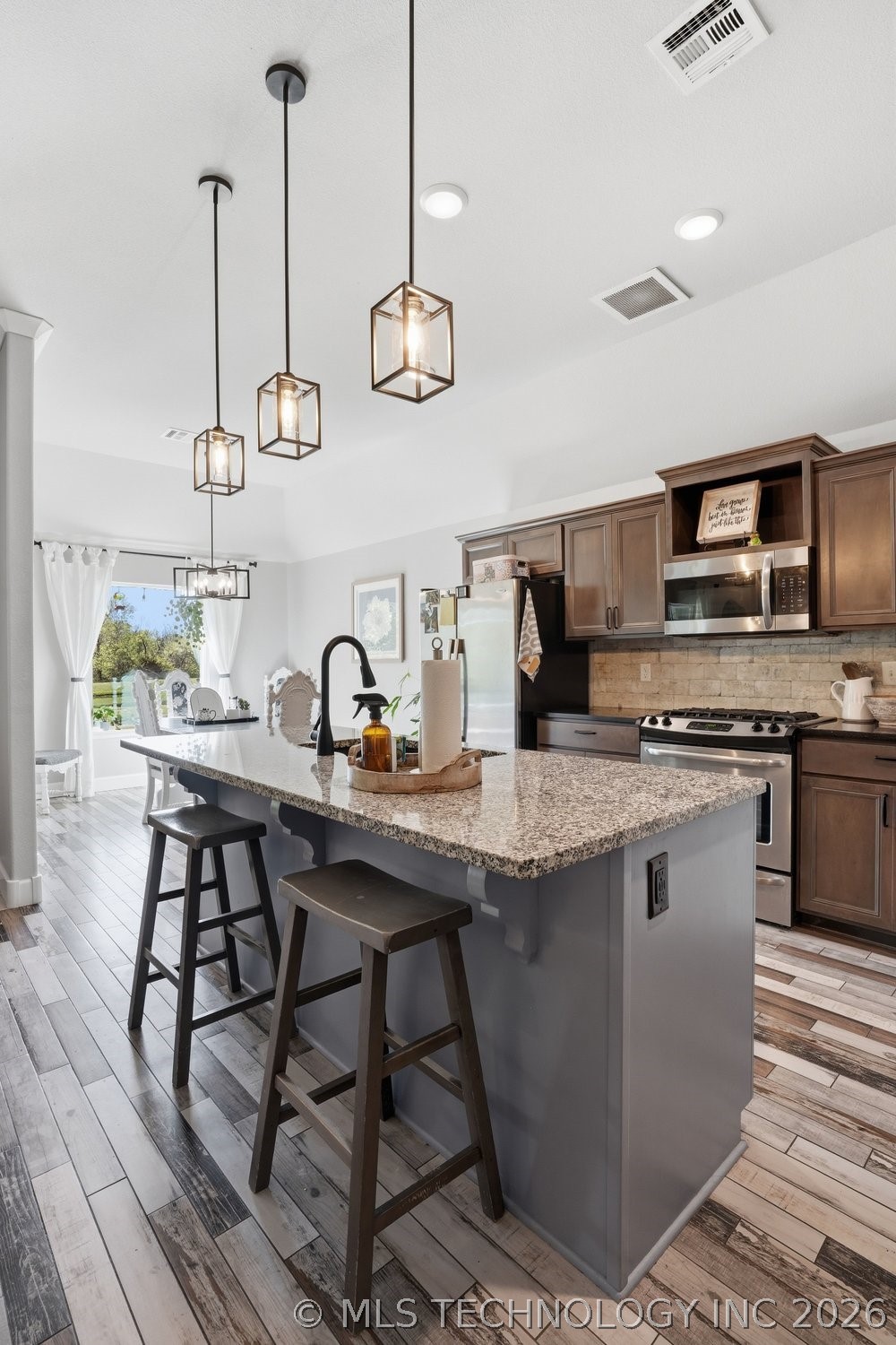 8804 N 63rd Eastavenue Owasso OK 74055