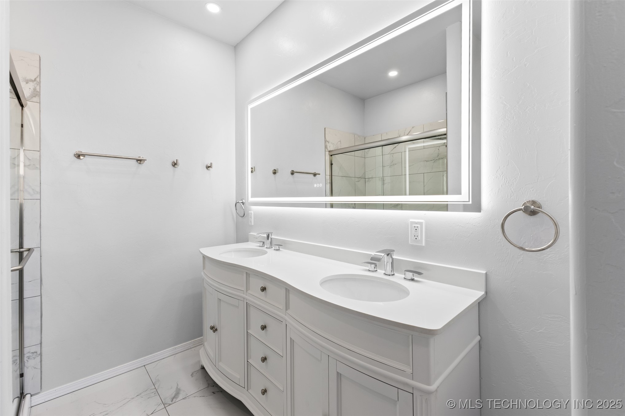 18990 County Road 1570 Ada OK 74820