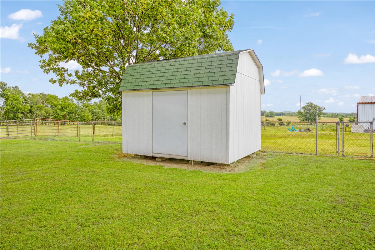 1205 N 4360 Road Fort Towson OK 74735