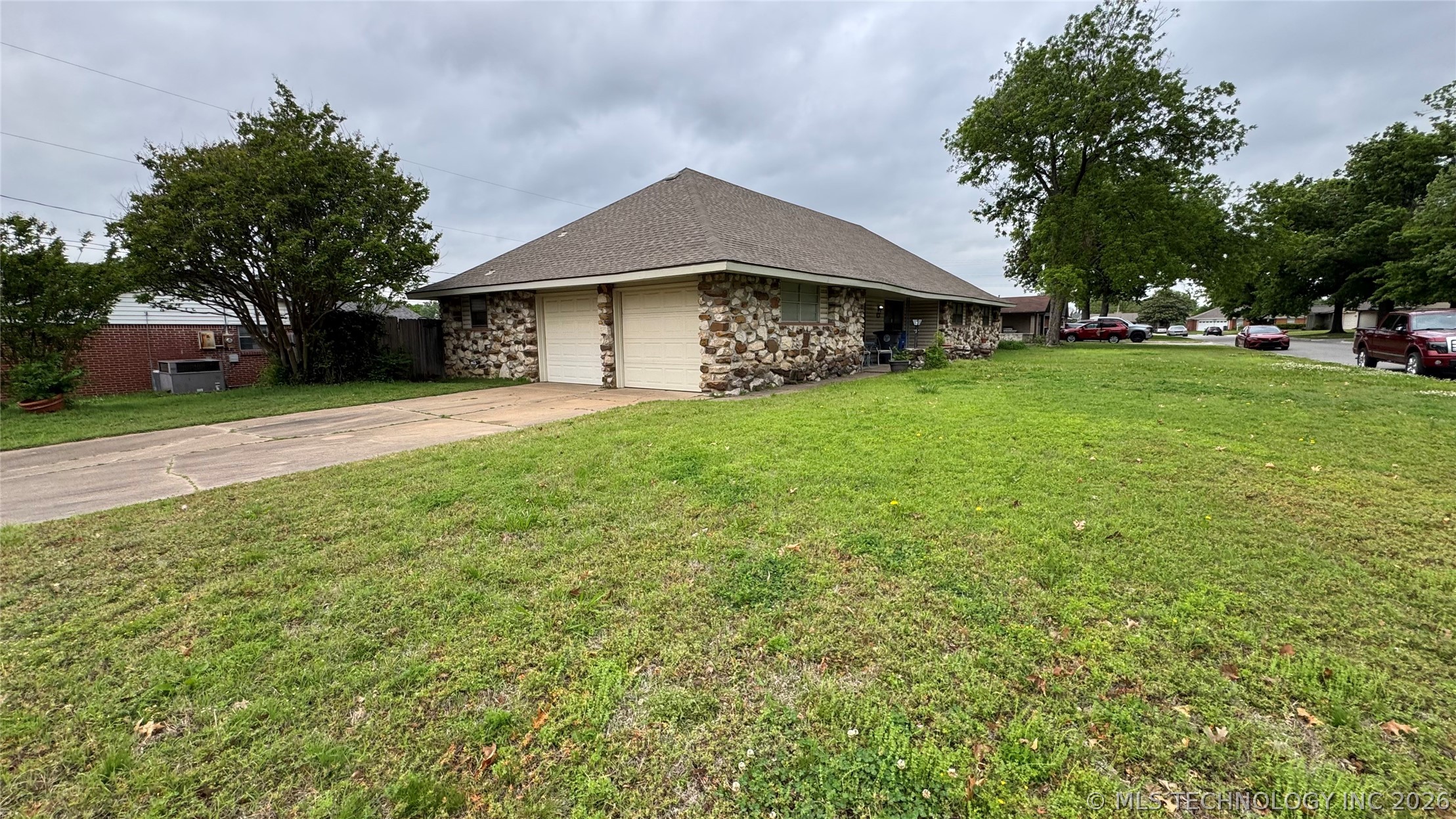 3736 S 95th East Avenue Tulsa OK 74145