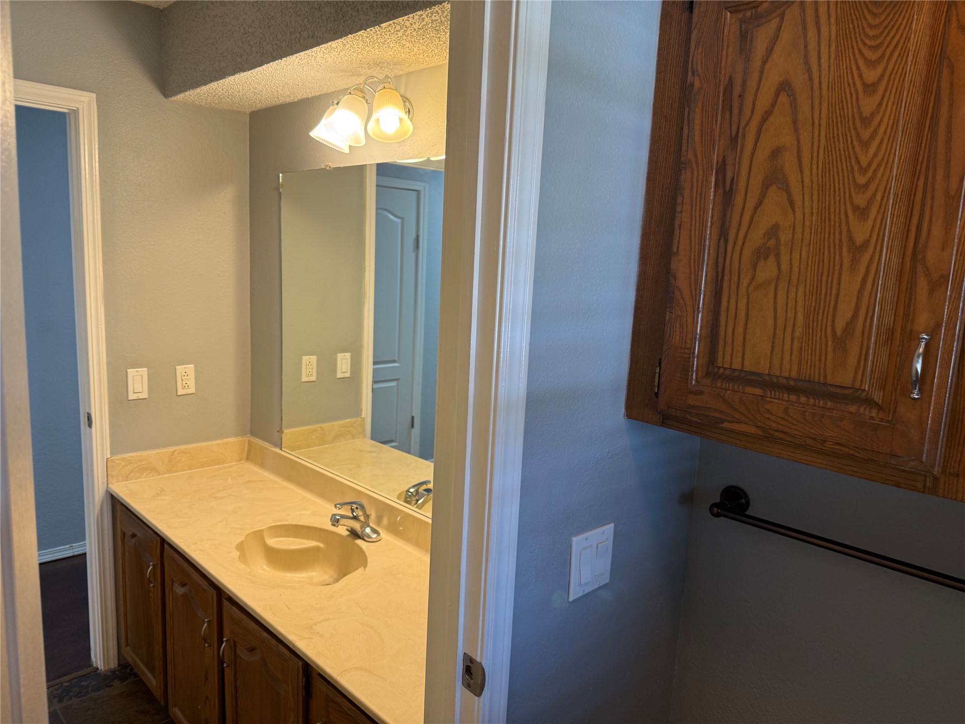 13220 E 38th Street Tulsa OK 74134