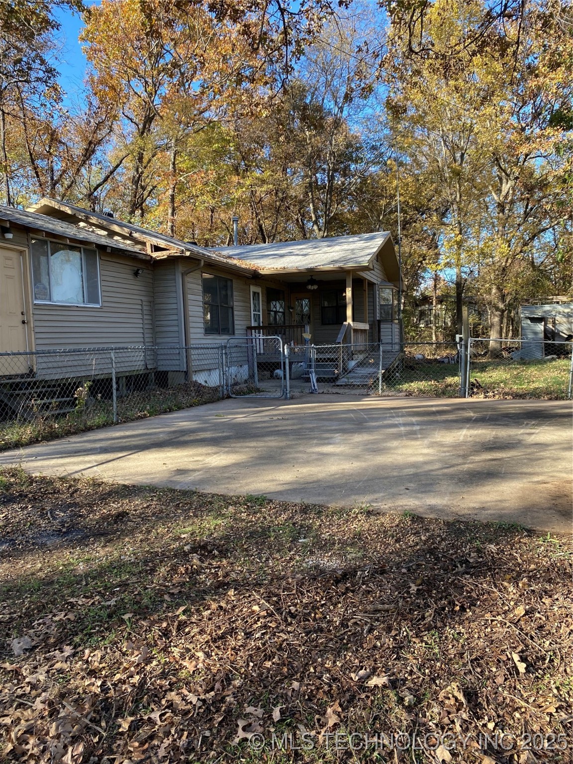 30487 S 552 Road Cookson OK 74427