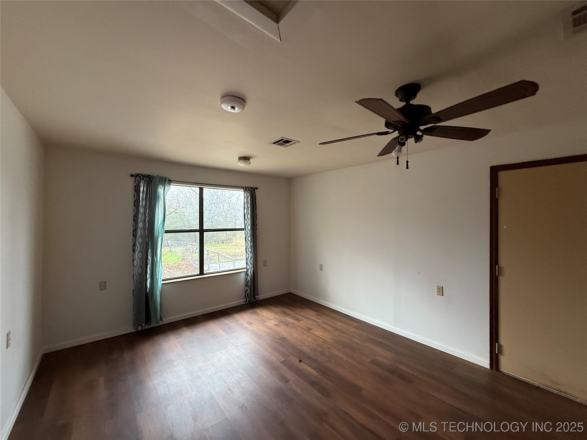 30487 S 552 Road Cookson OK 74427