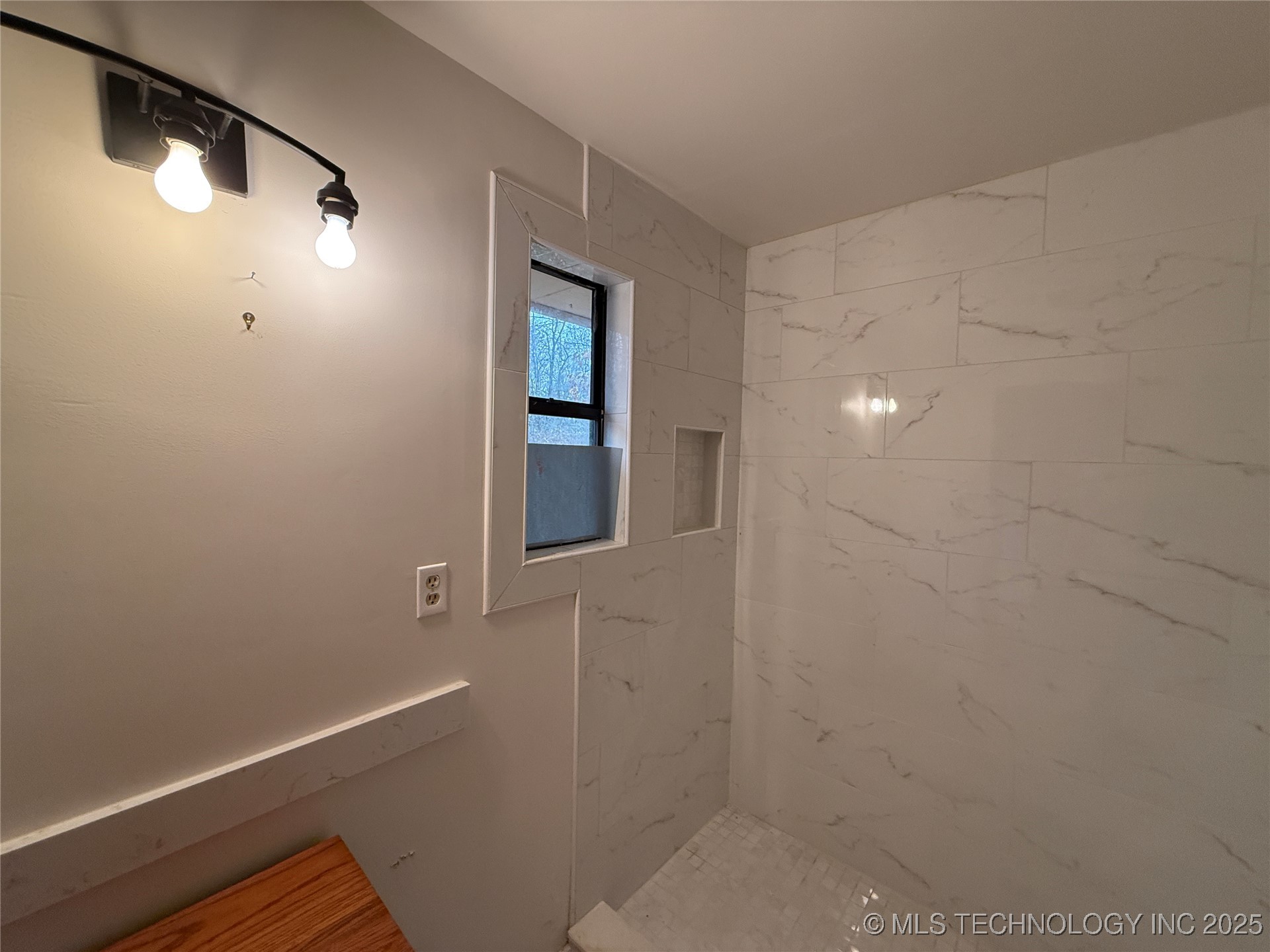 30487 S 552 Road Cookson OK 74427