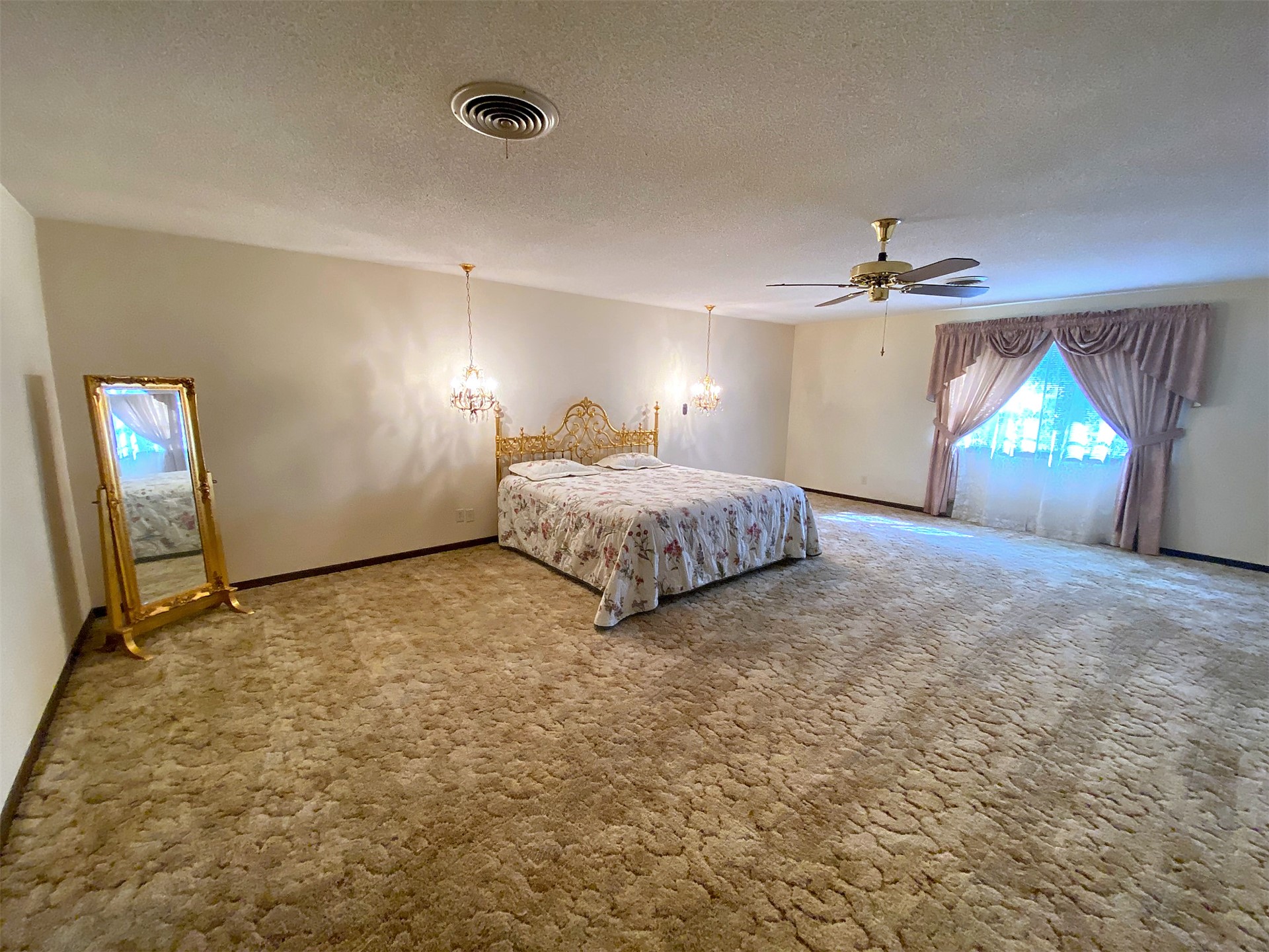 330 N Lakewood Ranchette Road Mead OK 73449