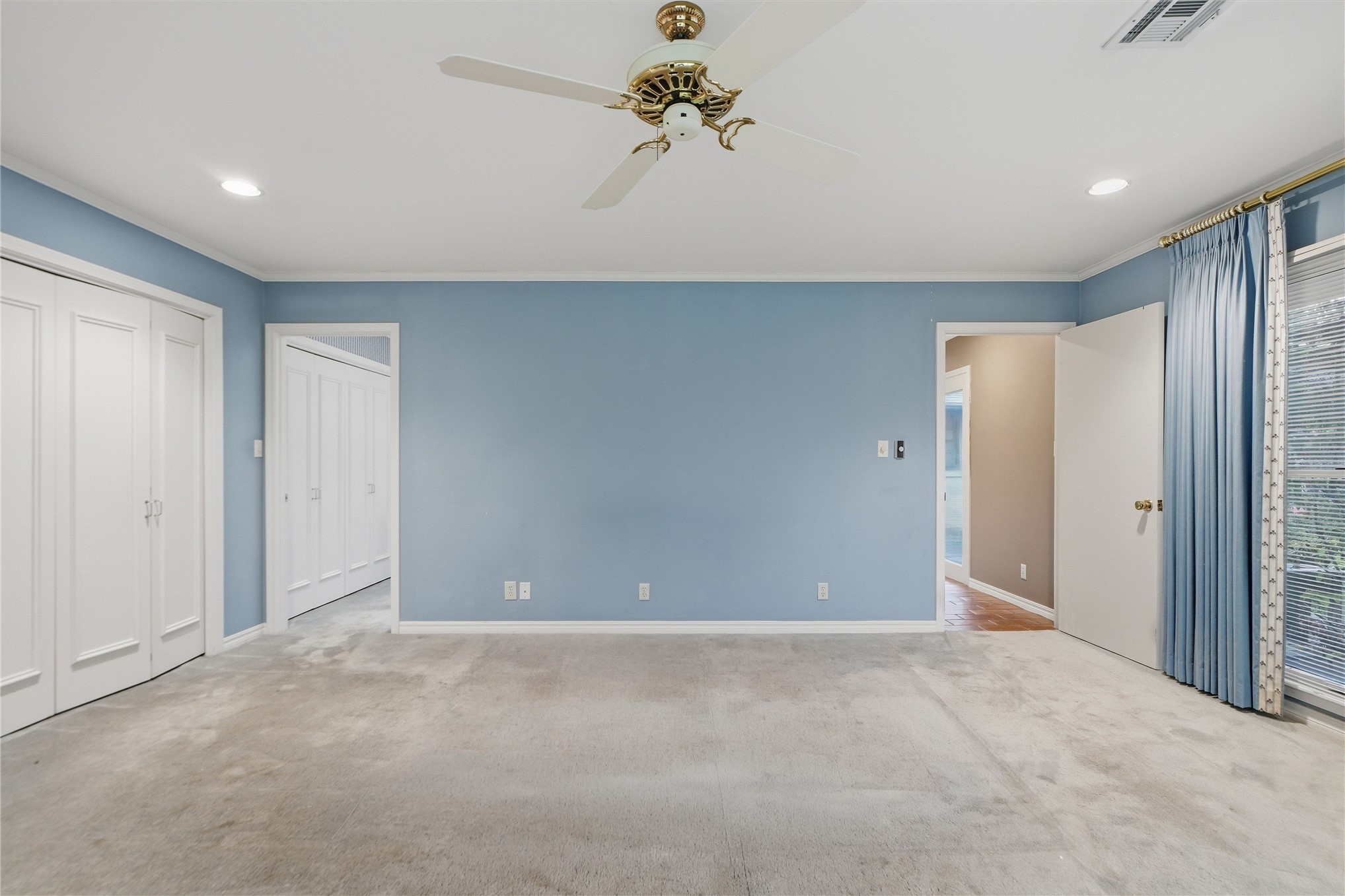 2261 E 37th Street Tulsa OK 74105