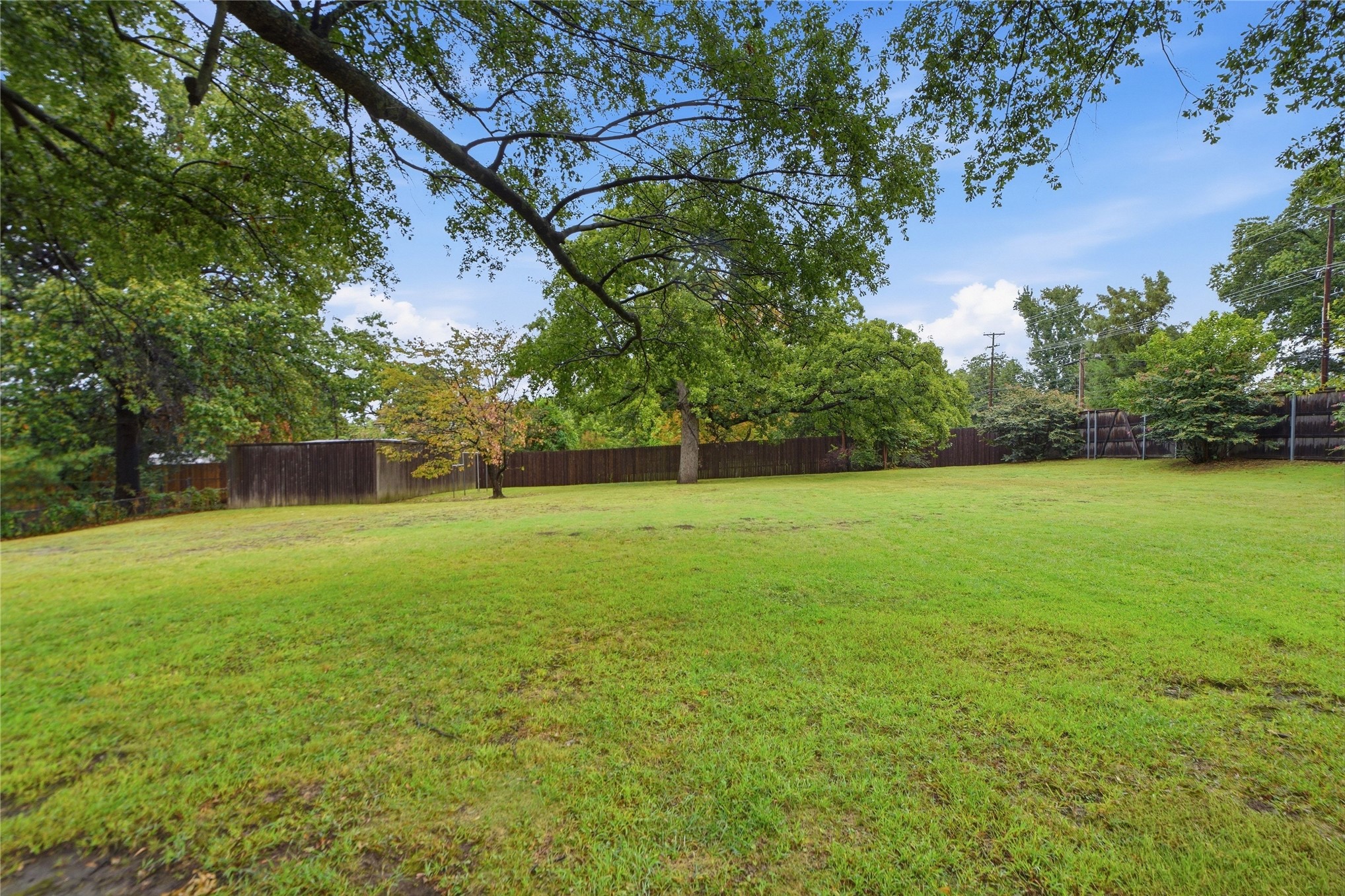 2261 E 37th Street Tulsa OK 74105