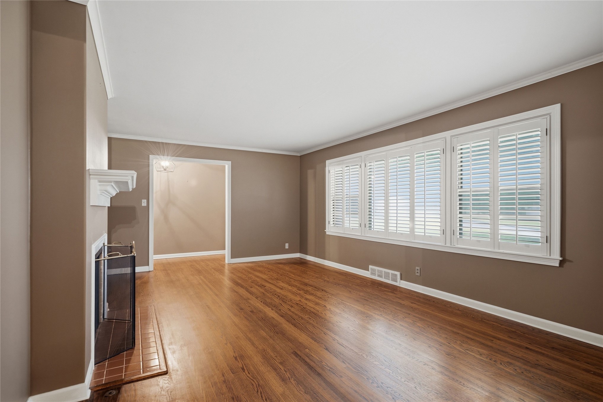 2261 E 37th Street Tulsa OK 74105
