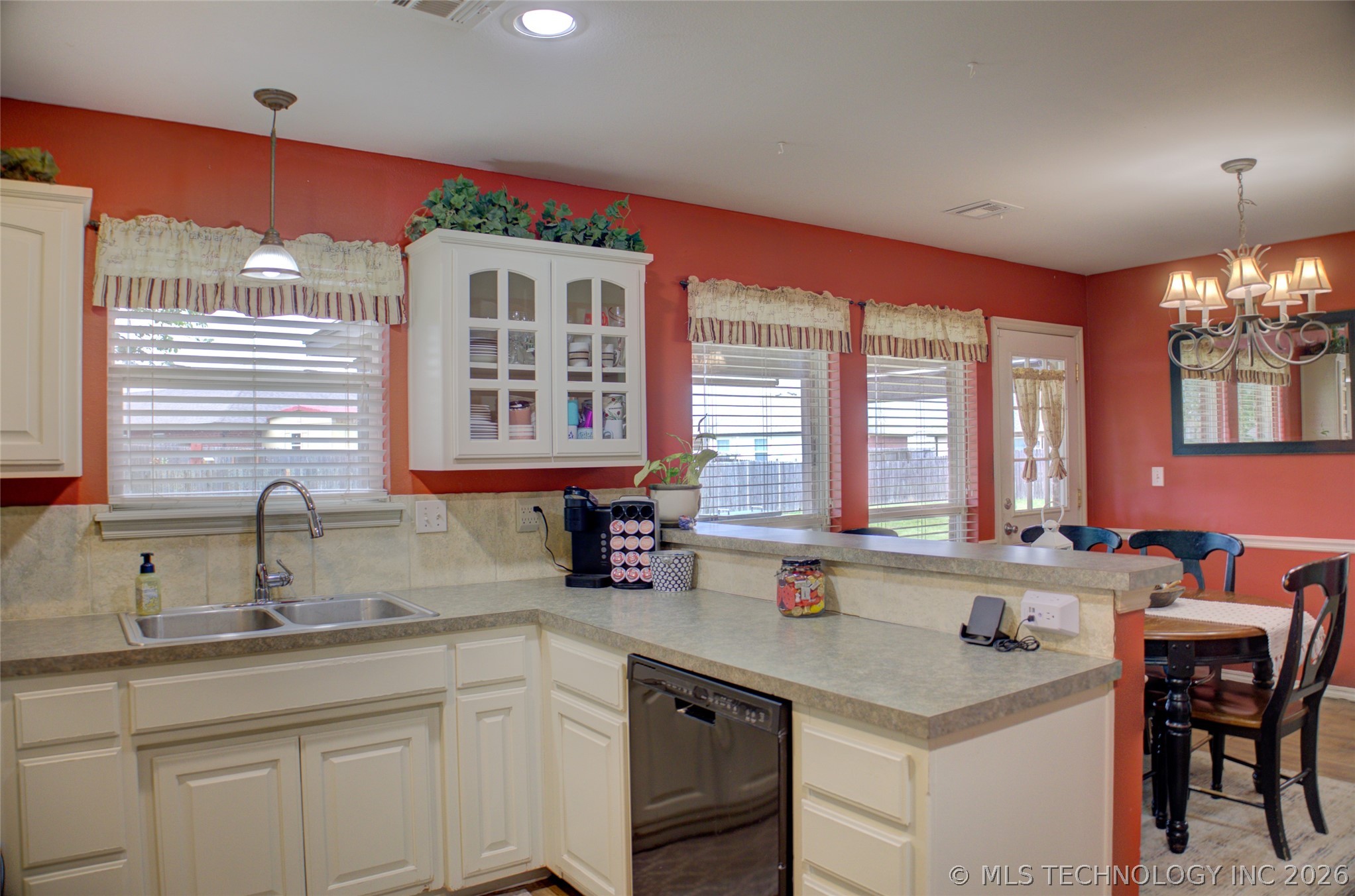 1102 E 146th Place S Glenpool OK 74033