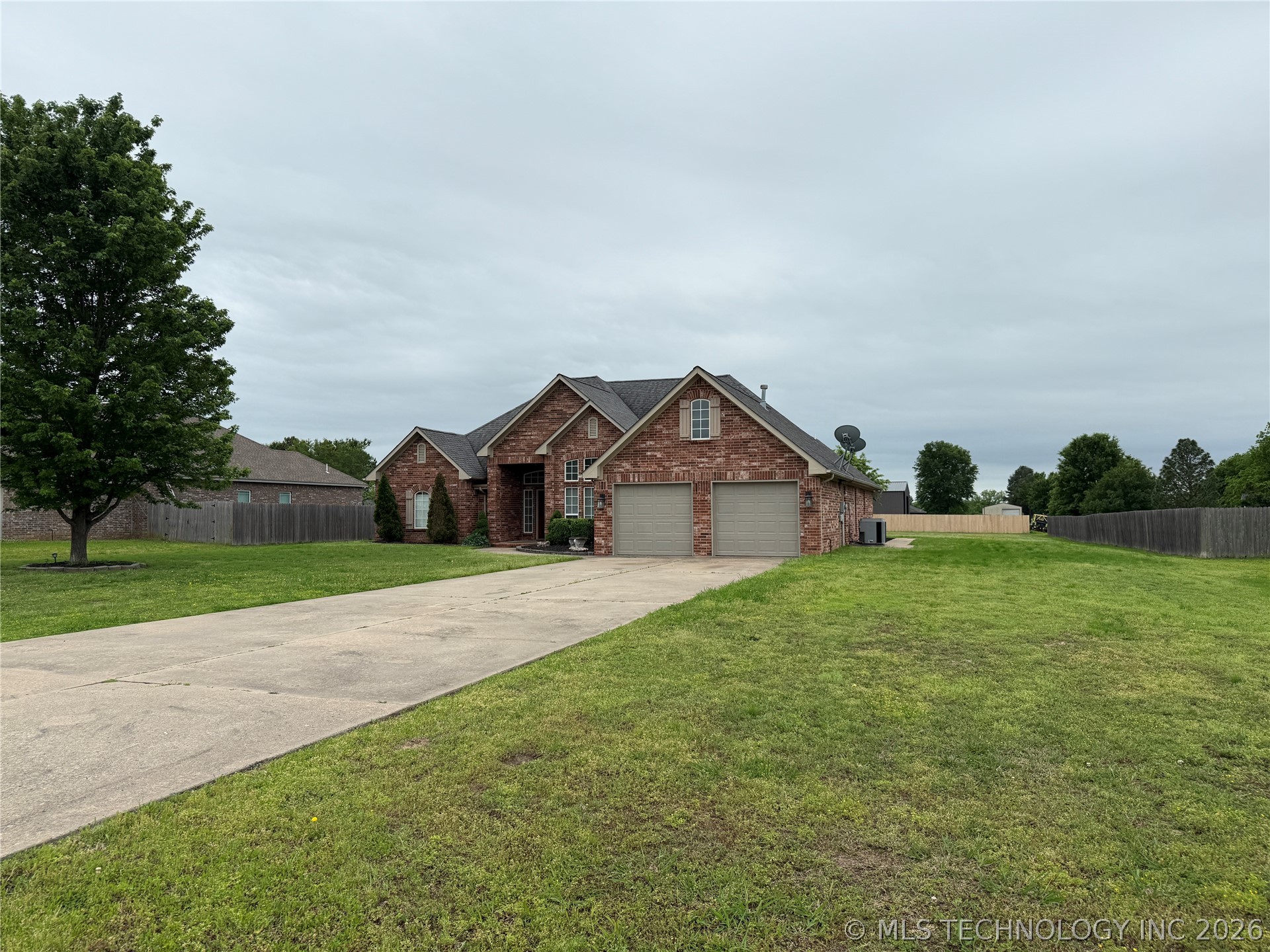 1497 Darlene Lane Fort Gibson OK 74434