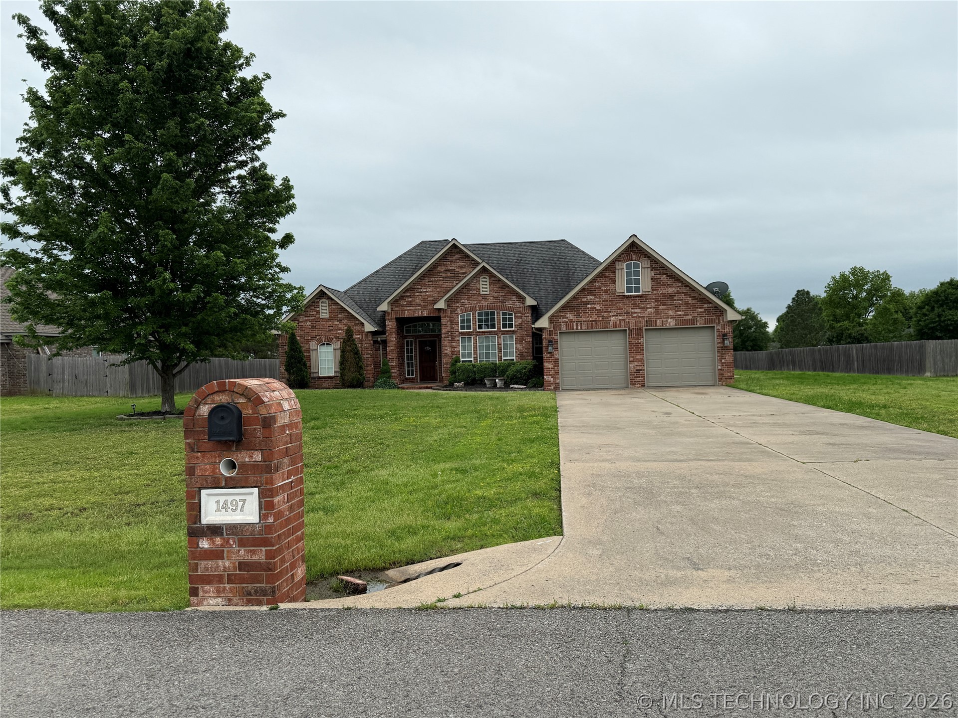 1497 Darlene Lane Fort Gibson OK 74434