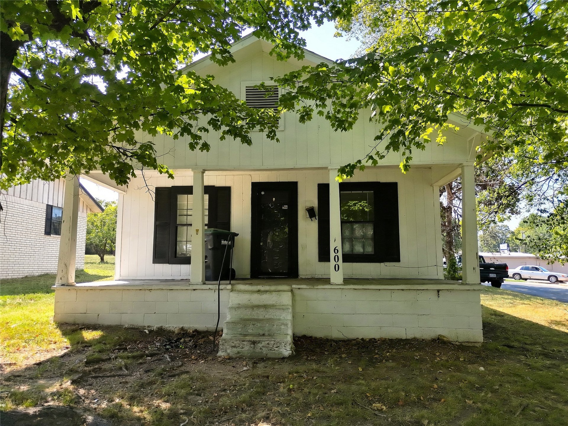 602 E Ward Street Tahlequah OK 74464