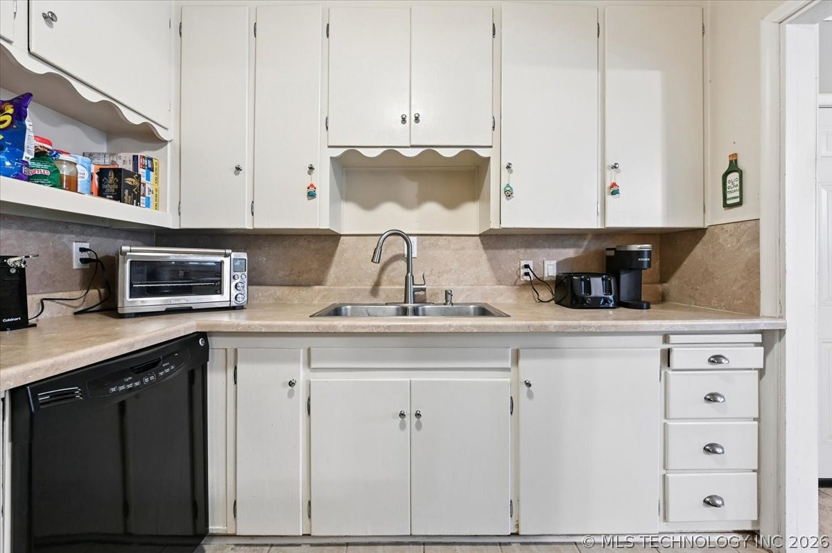 4757 S Boston Place Tulsa OK 74105