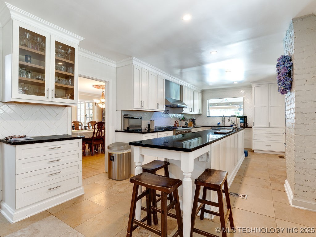 101 Hunter Drive Ada OK 74820