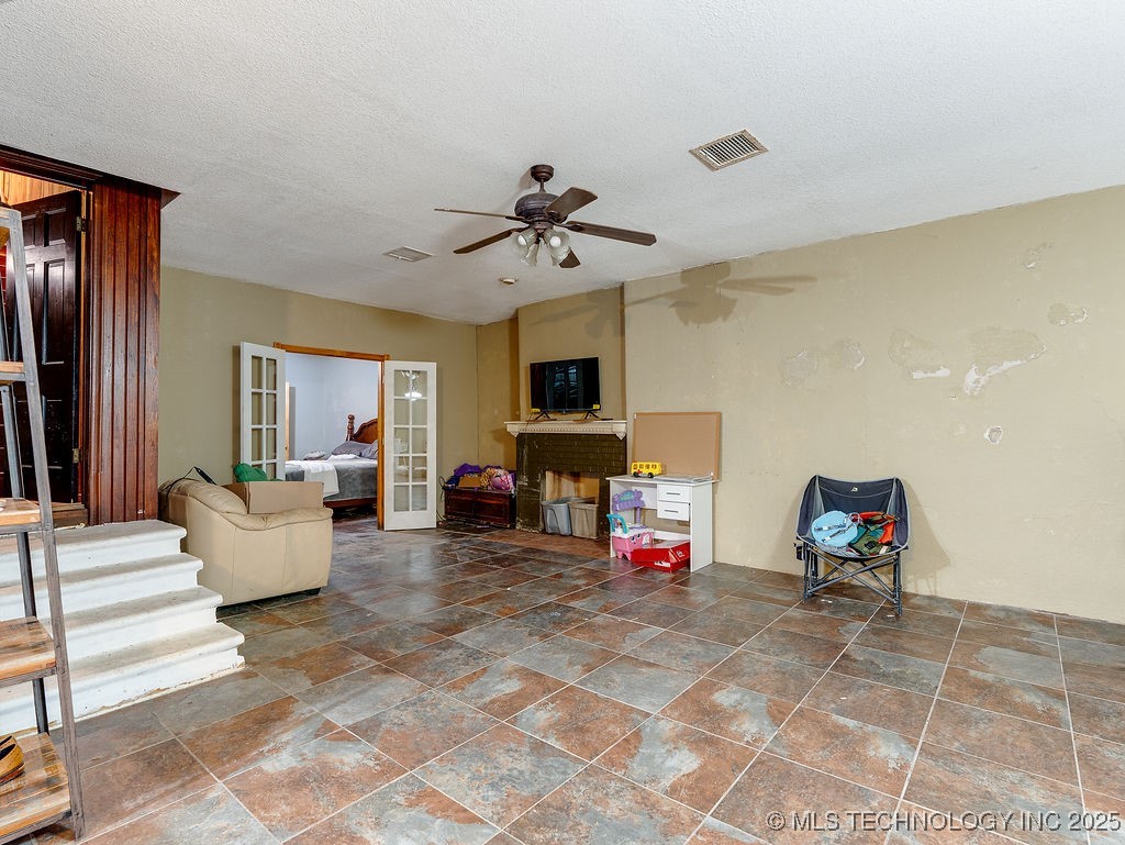 101 Hunter Drive Ada OK 74820