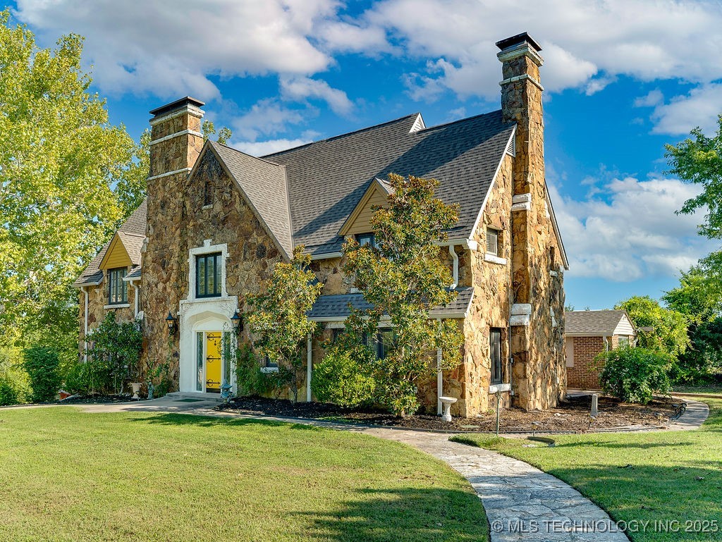 101 Hunter Drive Ada OK 74820