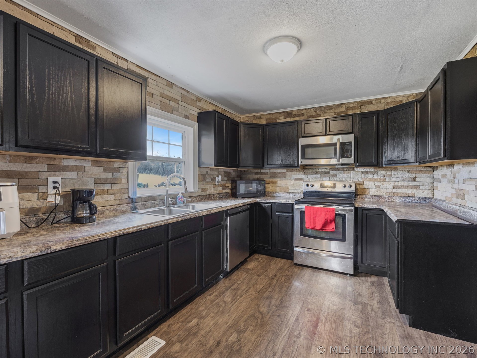 30740 N 3996 Ramona OK 74061