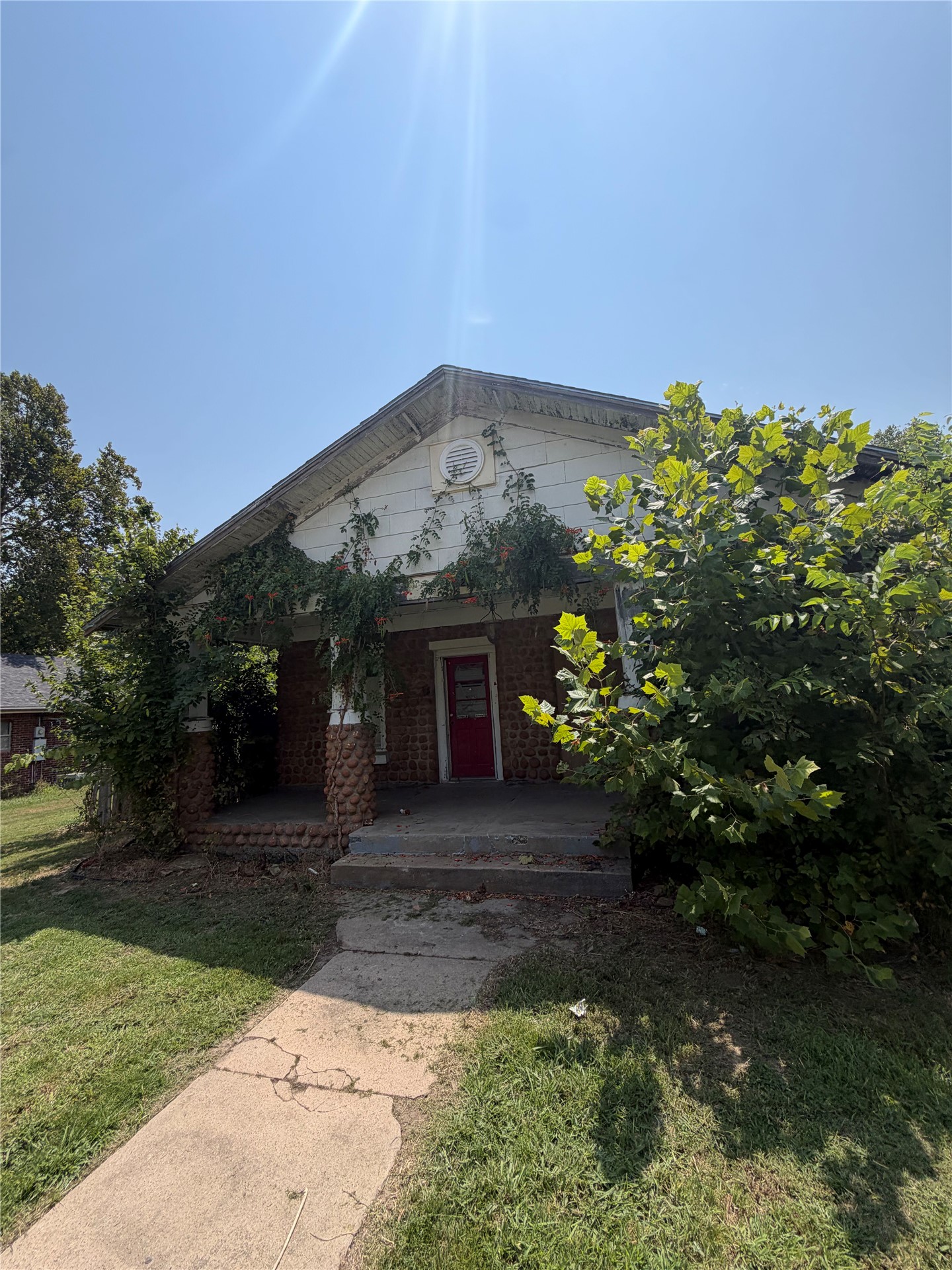 320 W 4th Street Hominy OK 74035