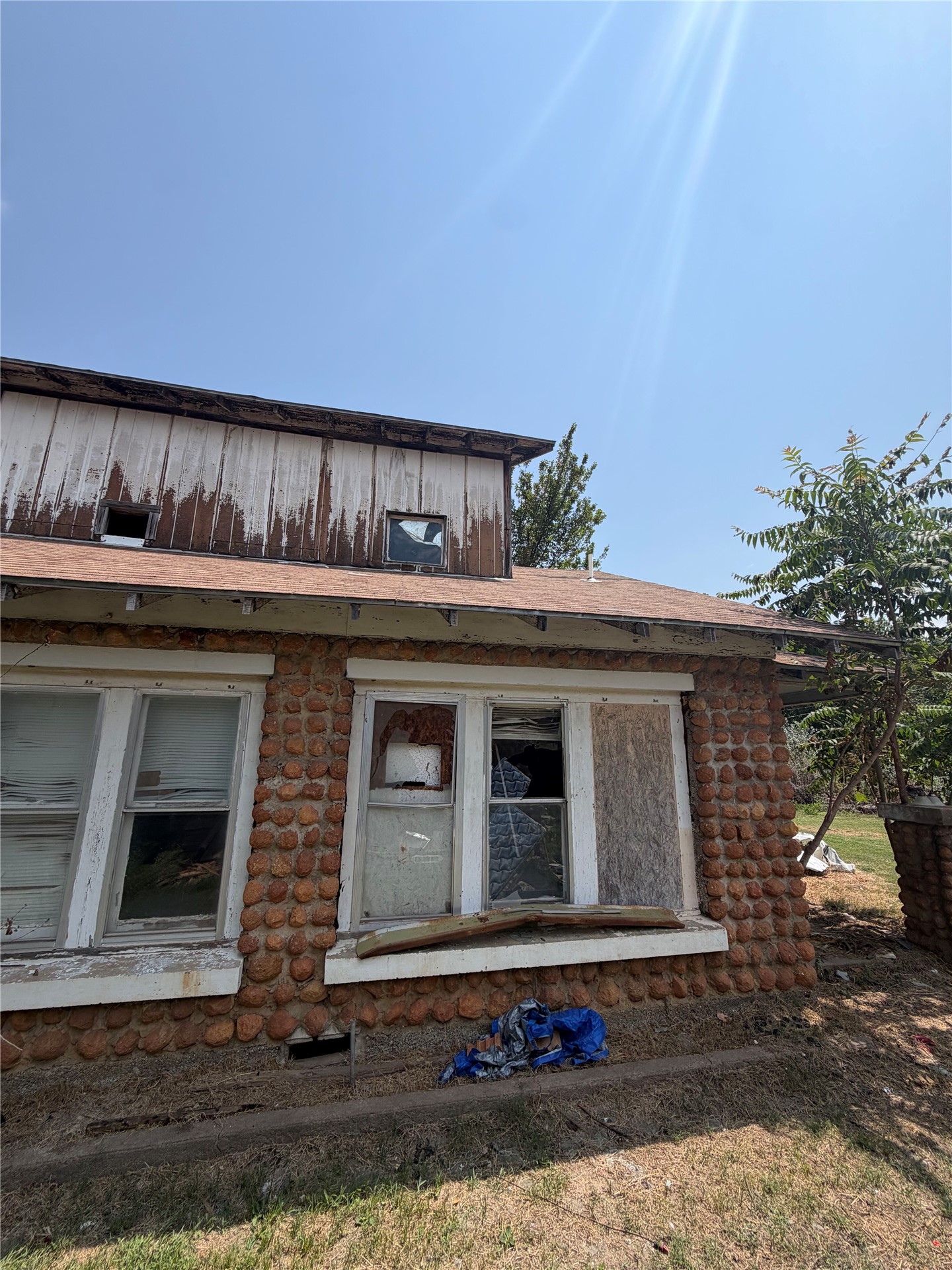320 W 4th Street Hominy OK 74035