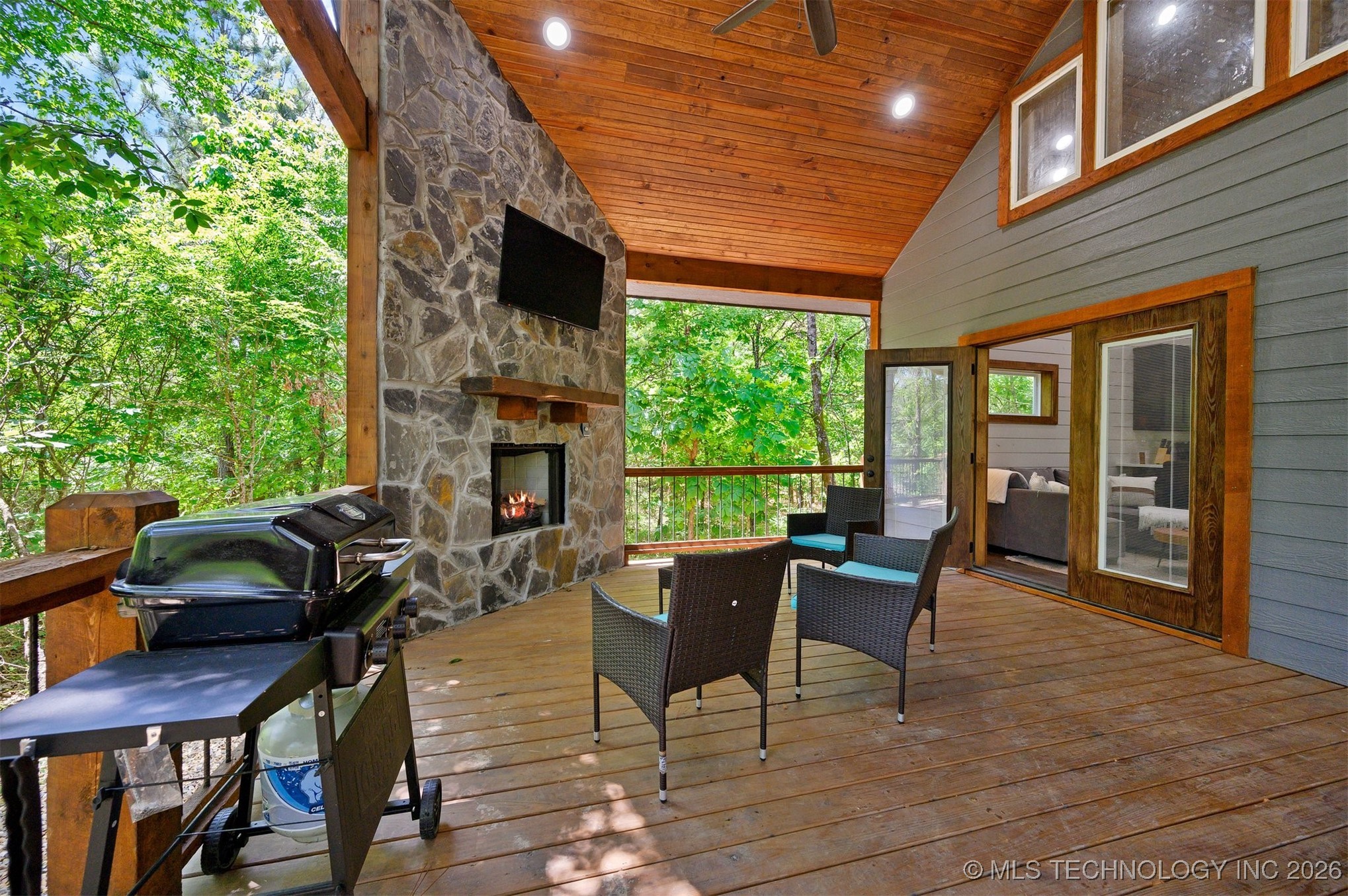 156 S Locust Trail Broken Bow OK 74728