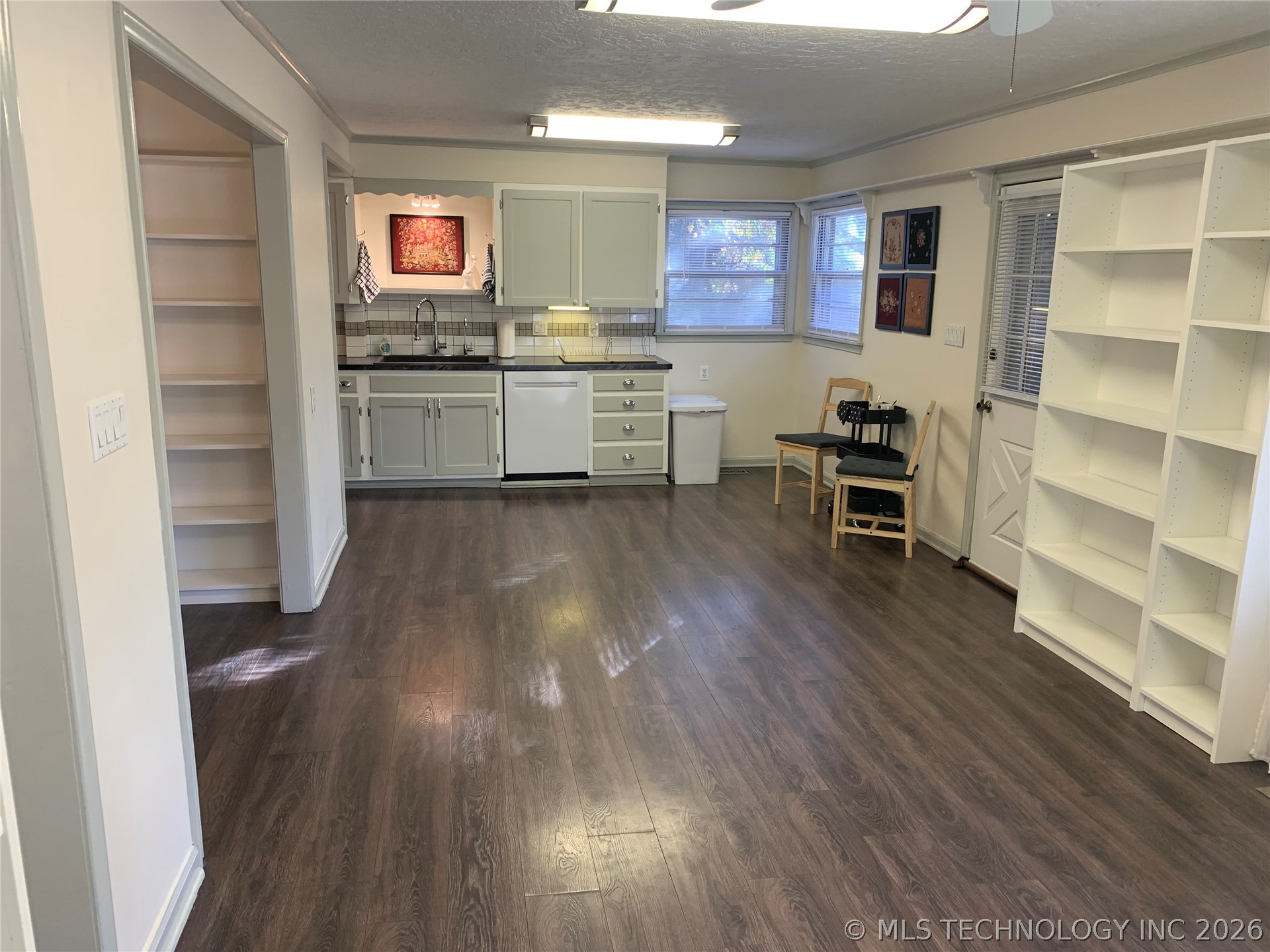 4966 S Newport Avenue Tulsa OK 74105