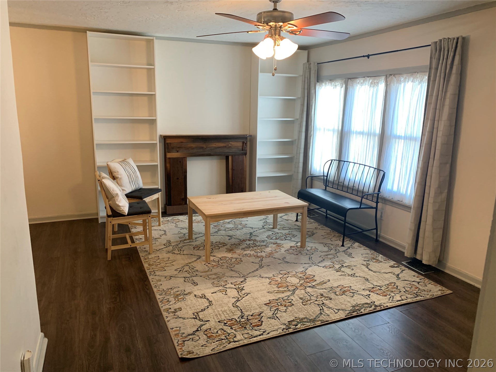 4966 S Newport Avenue Tulsa OK 74105