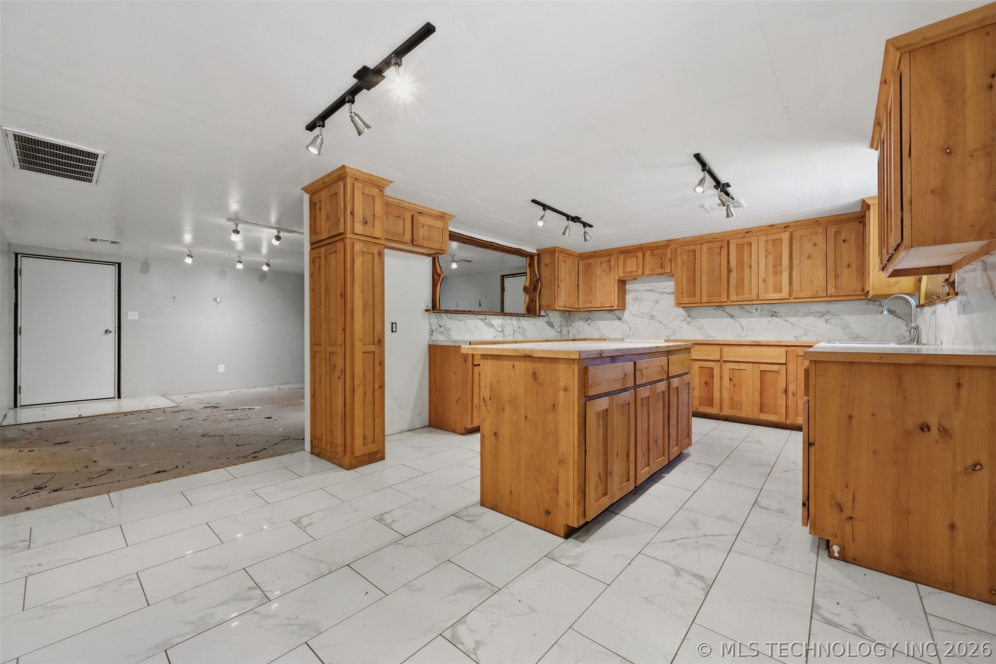 4480 State Highway 3w Byars OK 74831