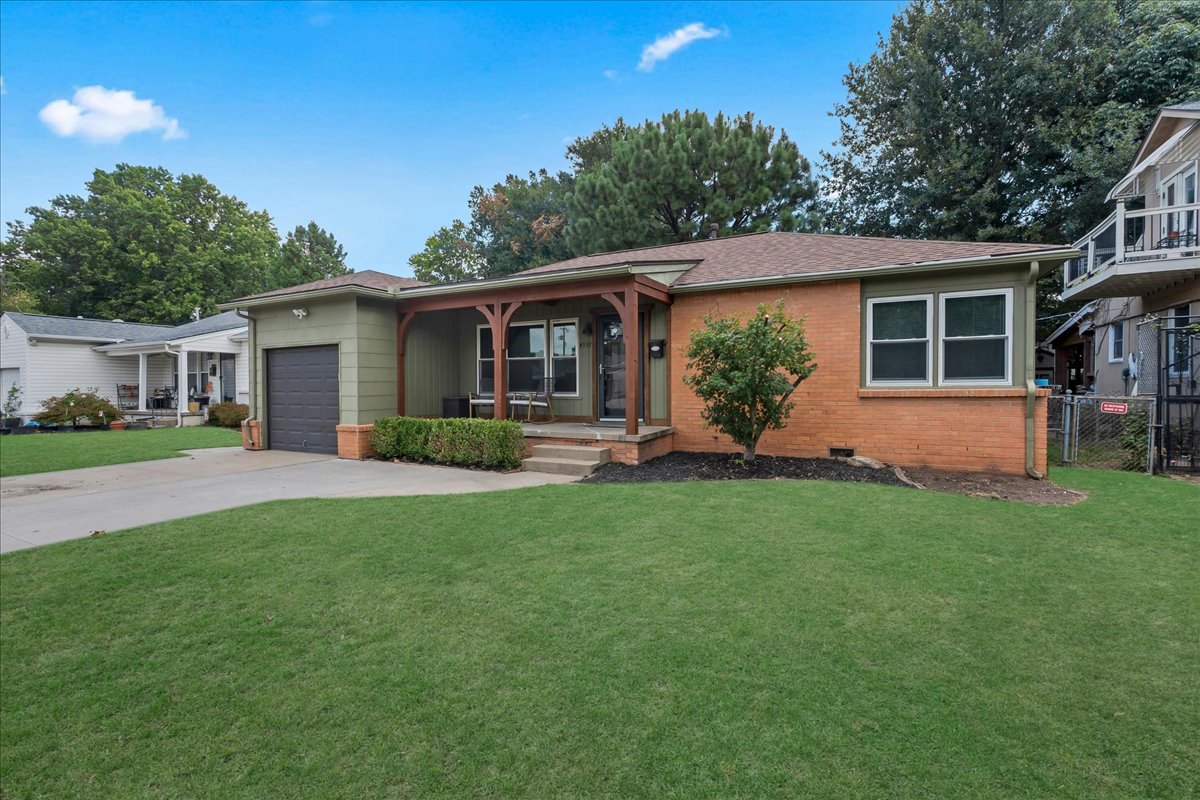 4937 S Quincy Avenue Tulsa OK 74105